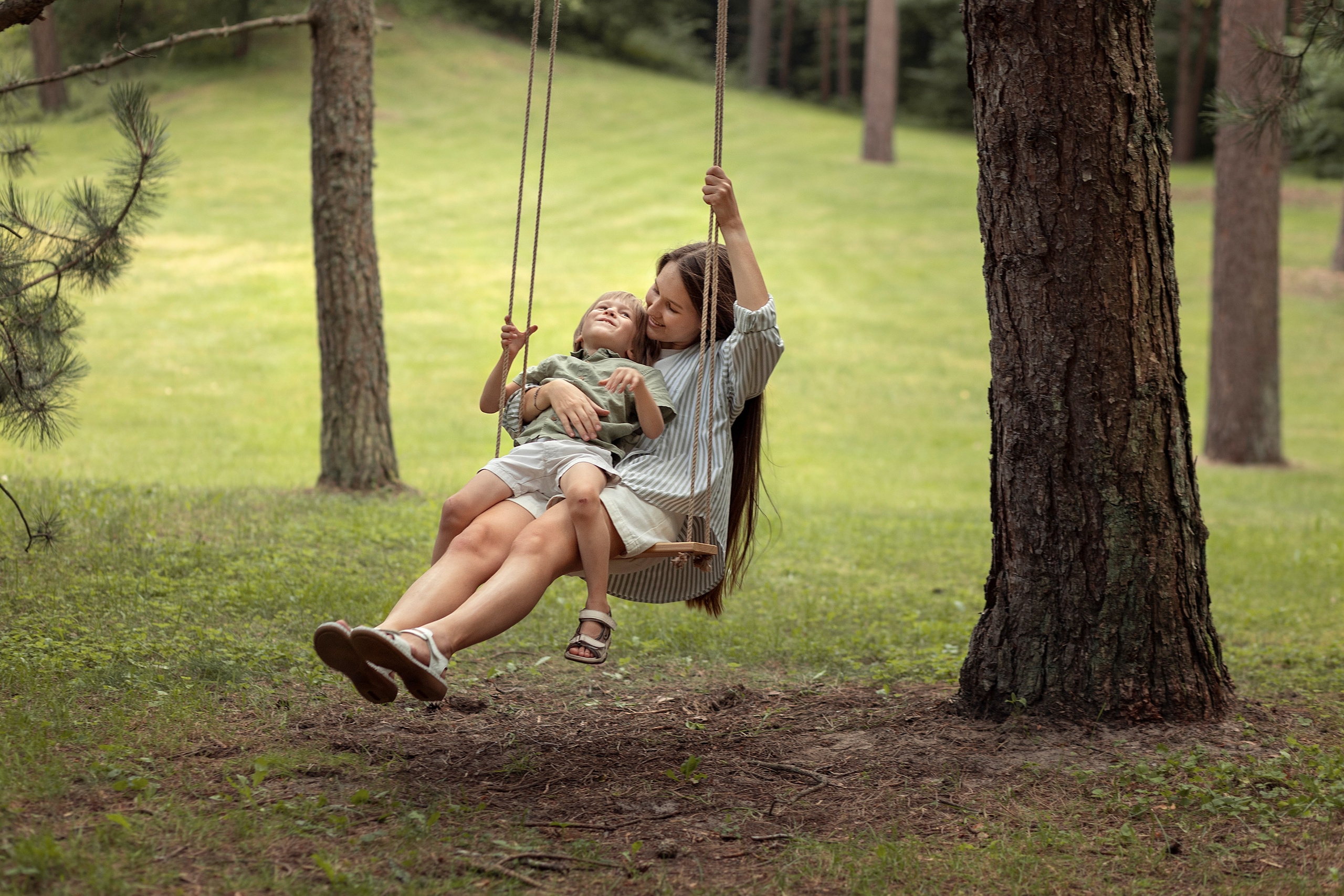 Наташа, Юра, Ксения, Лиза и Арсений 2025. Fotograf rodzinny i dziecięcy w Warszawie Mila Babrouskaya