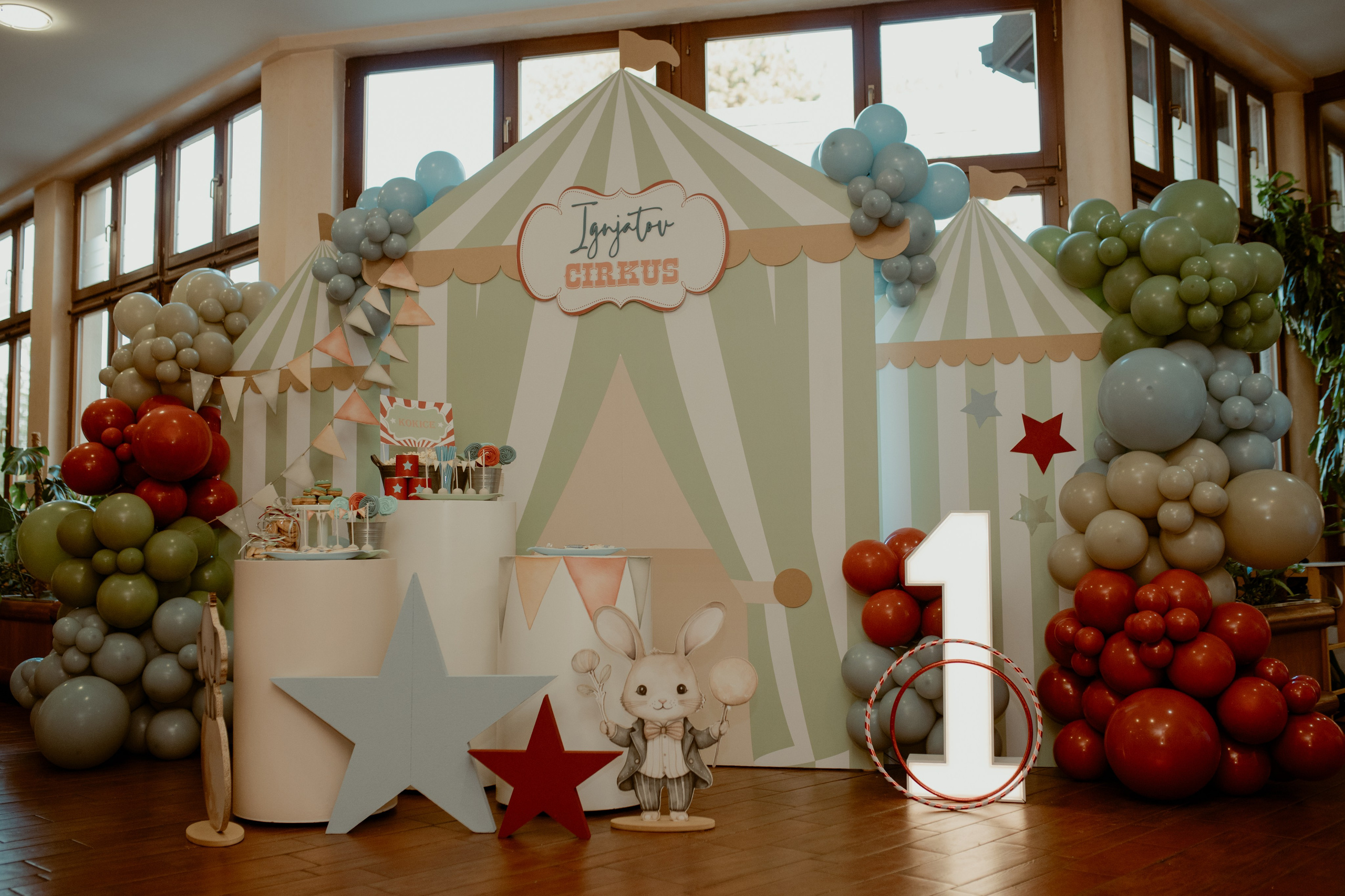 Prvi rođendan. Wedding & Family photographer Jelena Anđelić