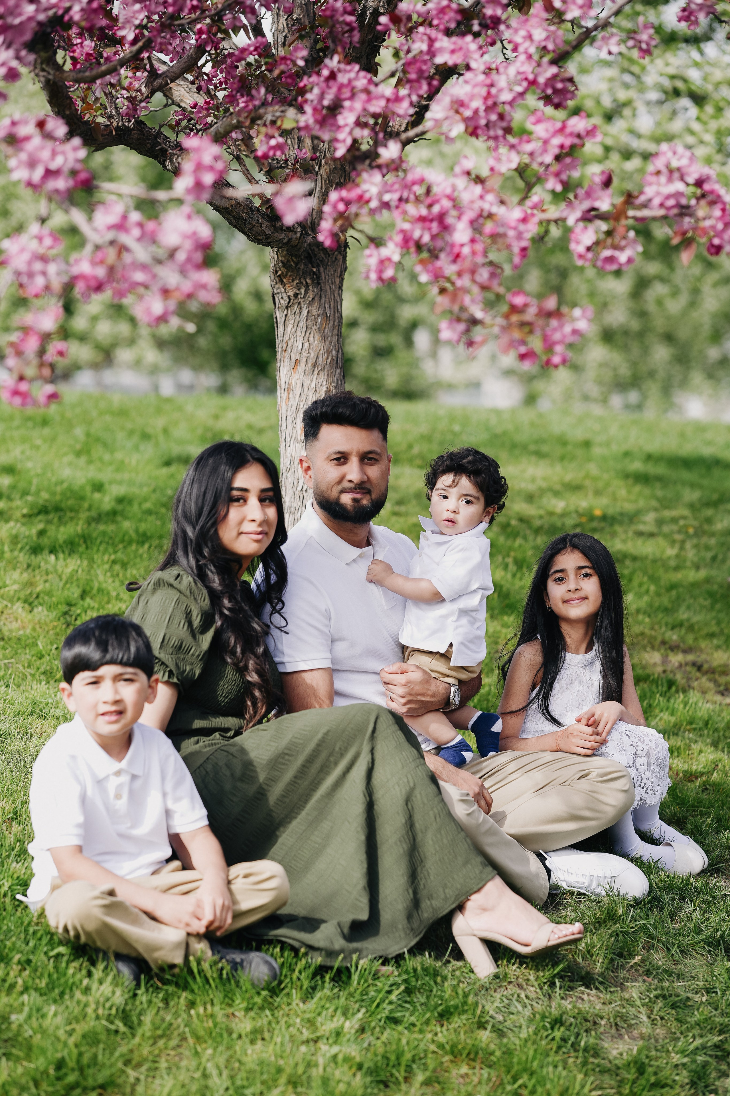 Spring Photo Day. Pashynska Photography | Calgary Wedding & Family Photographer