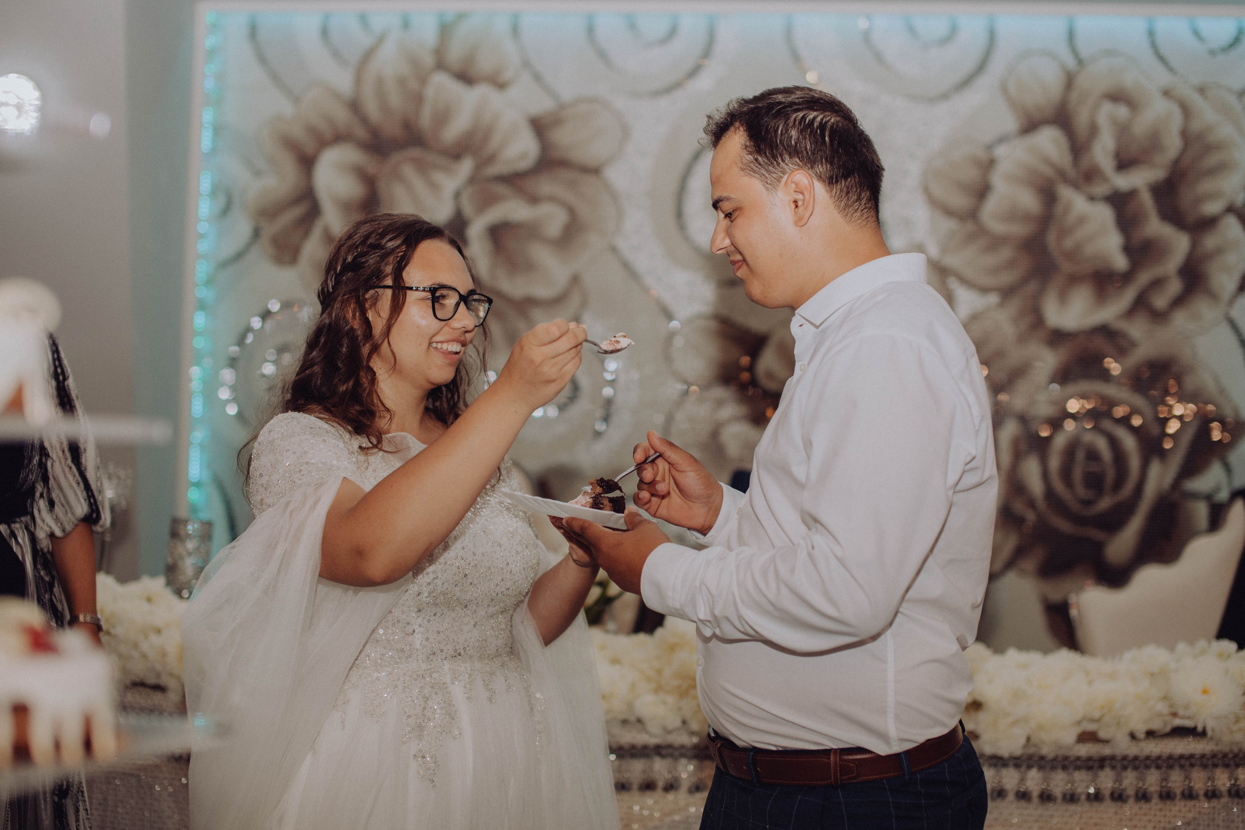 Ștefan & Clara. Wedding & couple photographer from Romania Rut Vetan