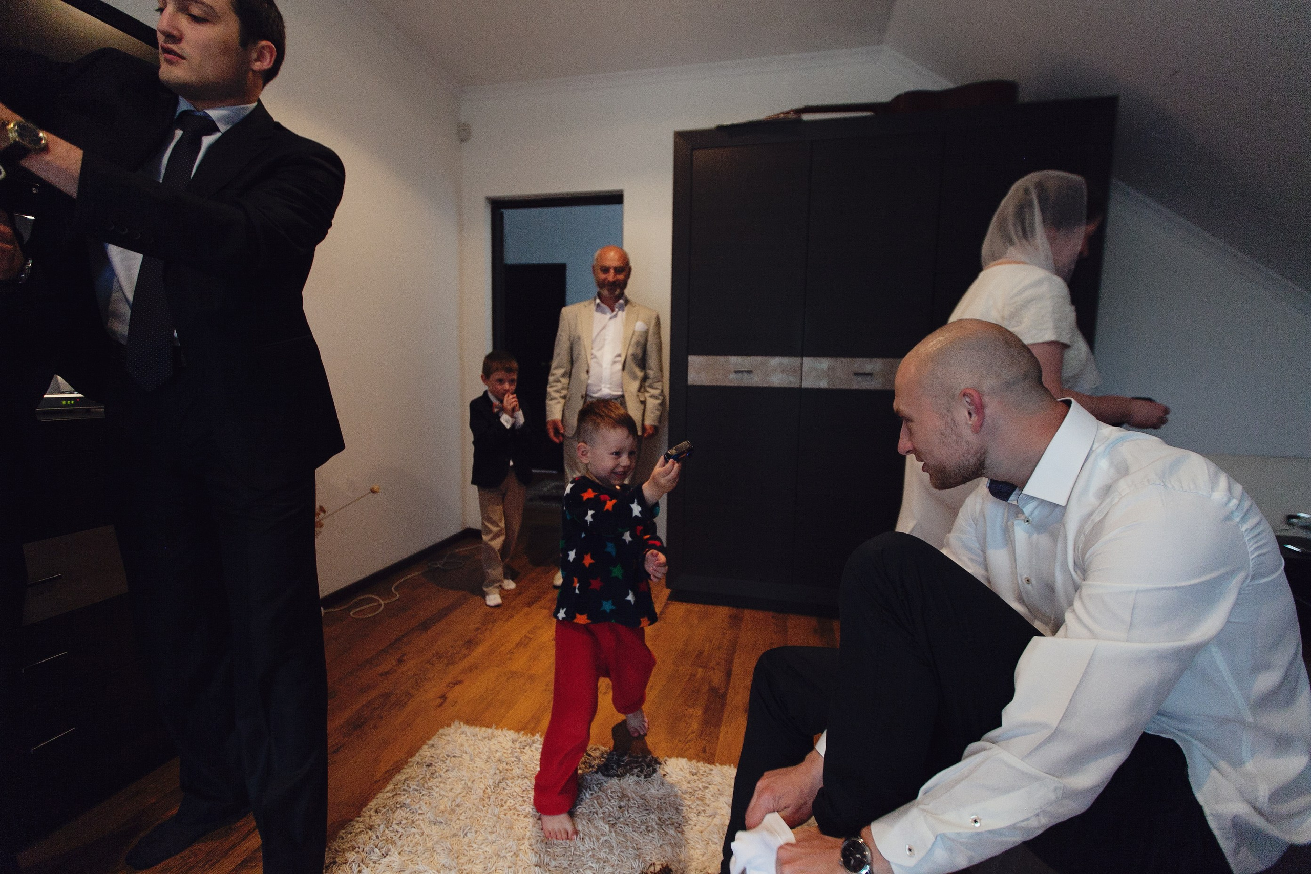 Robert & Andriana, Lviv. Denny Savon — Photographer in Santorini | Weddings, Love Stories & Flying Dress