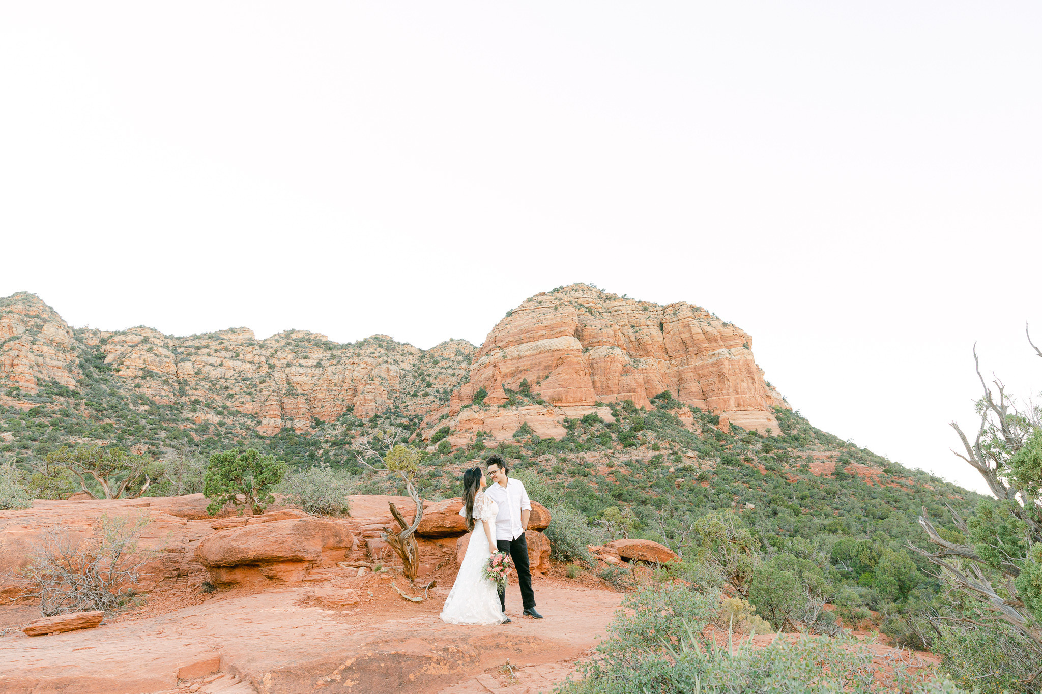 Sedona Elopement. Anastasia Post: Wedding and Editorial Photography