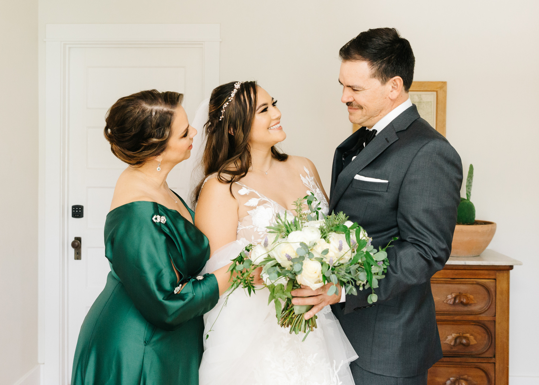 Galaxia & Michael. Anastasia Post: Wedding and Editorial Photography