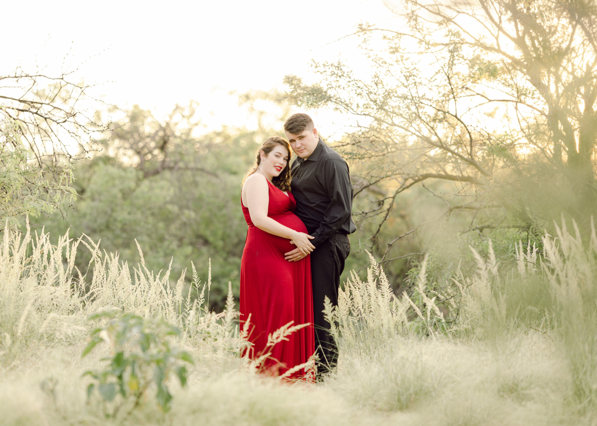 Maternity photosession in Honey Bee Canyon park. Anastasia Post: Wedding and Editorial Photography