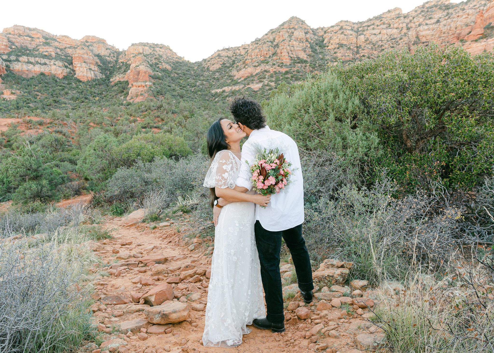Sedona Elopement. Anastasia Post: Wedding and Editorial Photography