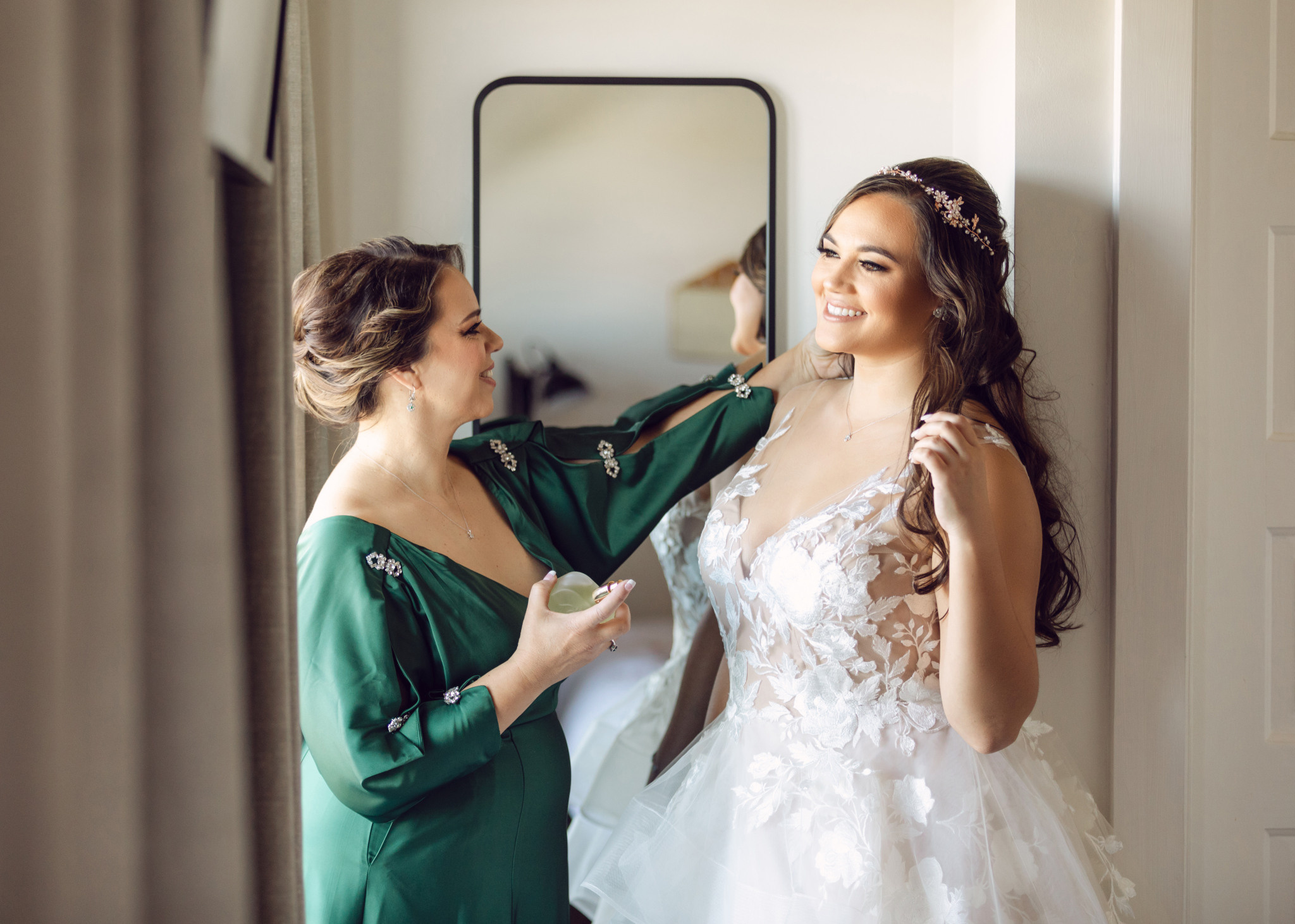 Galaxia & Michael. Anastasia Post: Wedding and Editorial Photography