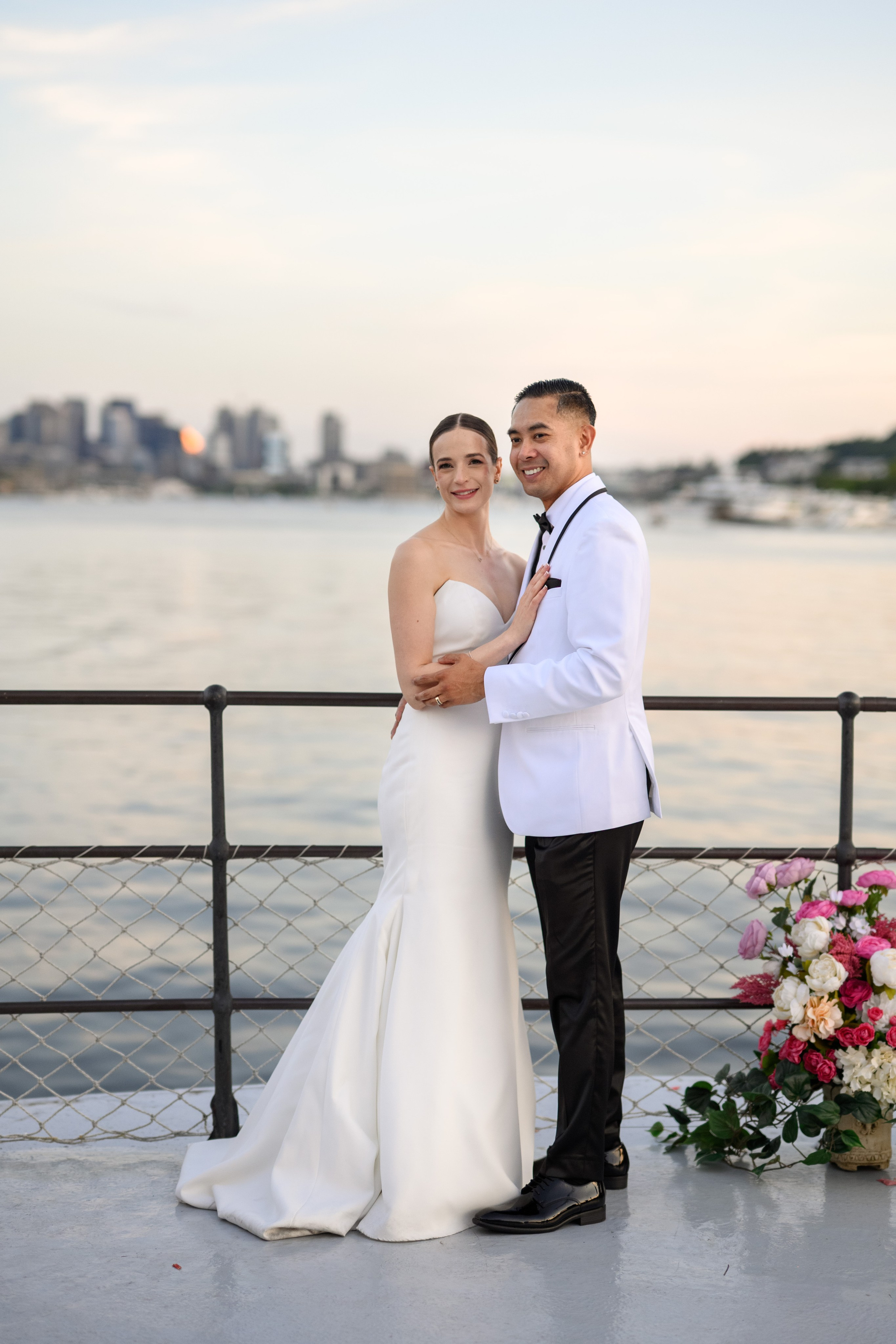 Kevin & Katie. Wedding & portrait photography in the Seattle Area. Helen Michelle photographer