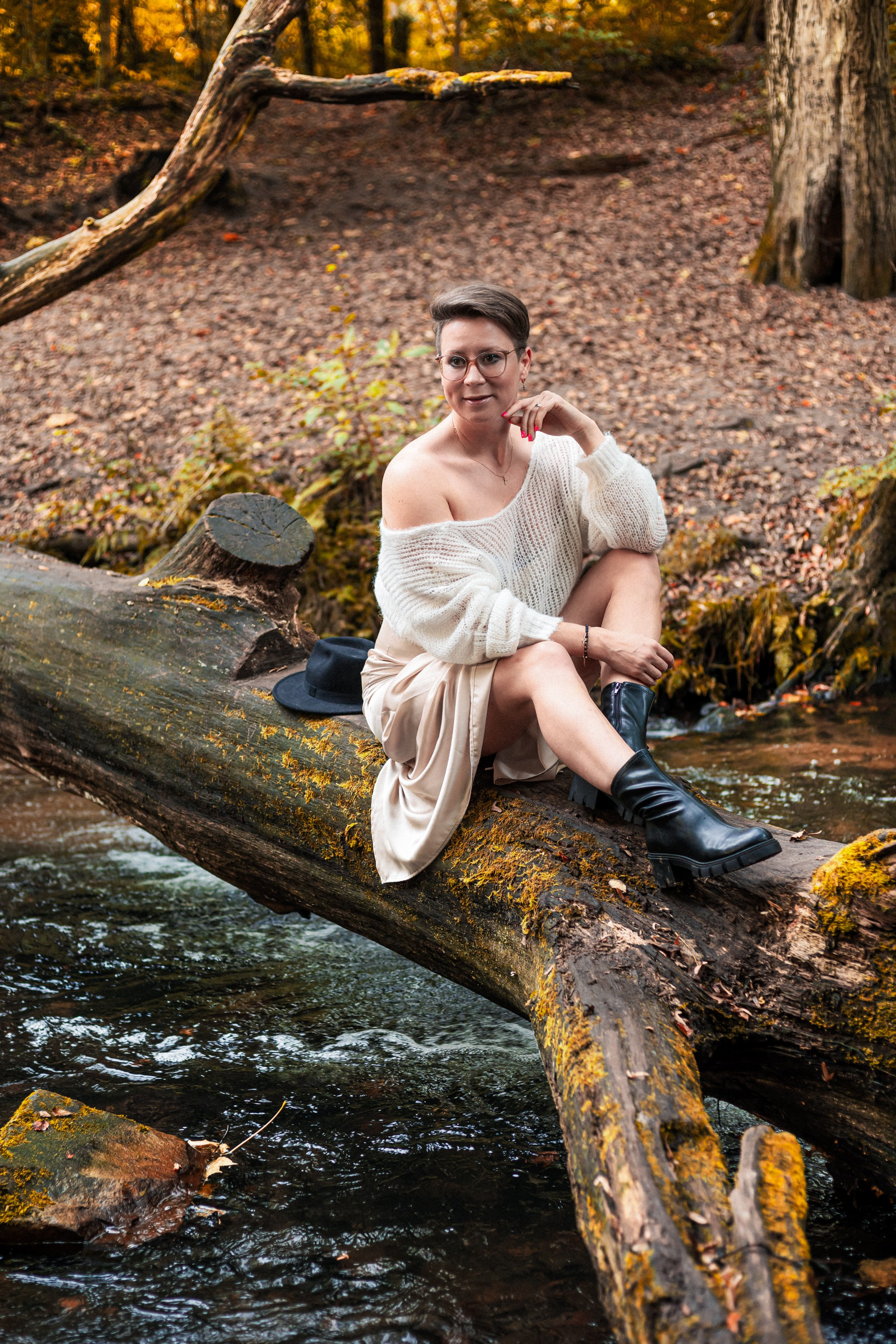 Herbst Fotoshooting | Emotionale Outdoor Fotos im Herbst – OWL. Hochzeitsfotografin in Gütersloh | Authentische Hochzeitsreportagen | TK Photographie