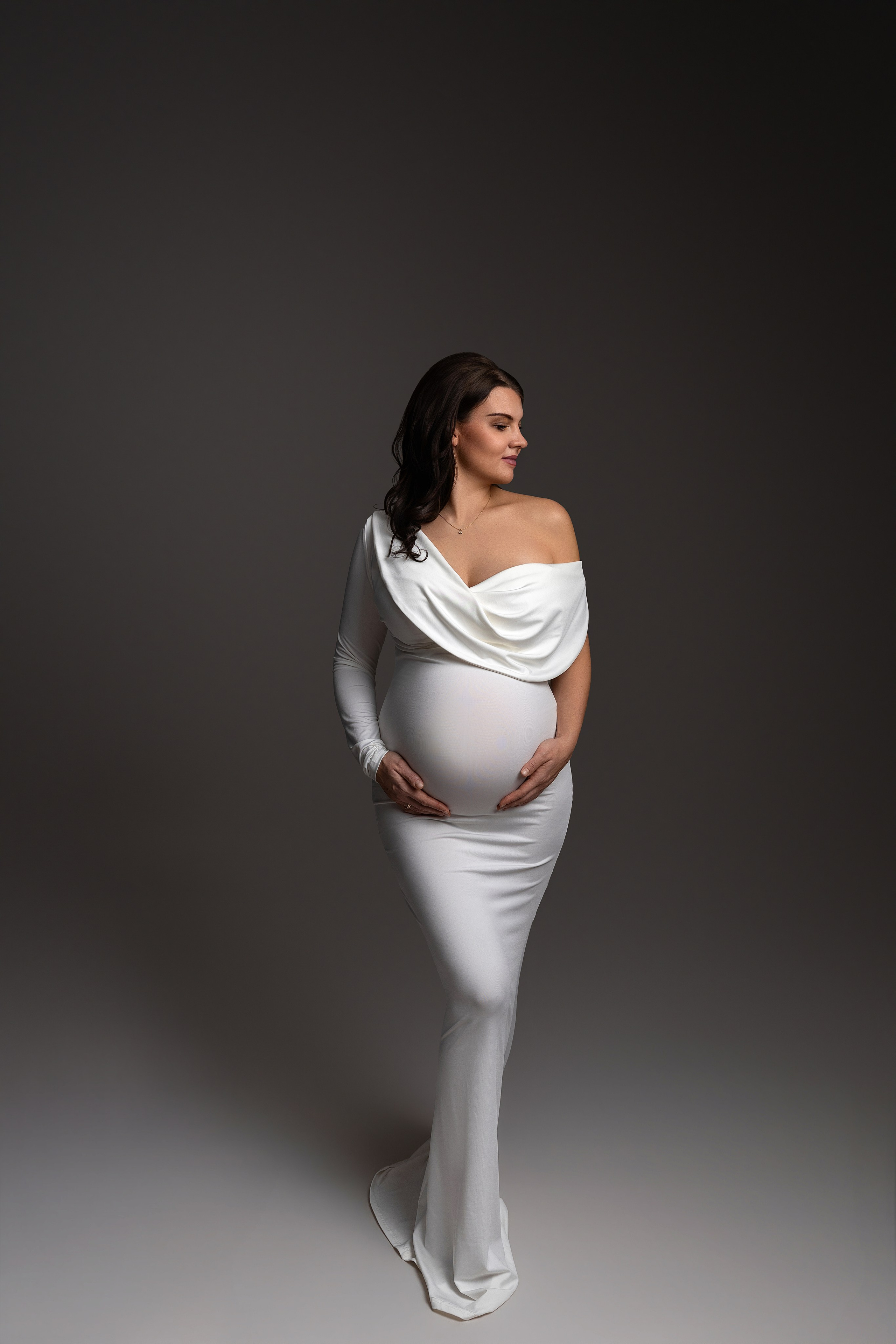 Babybauch. Neugeborene- Schwangerschaft- und Kinder Fotografin in Lehre