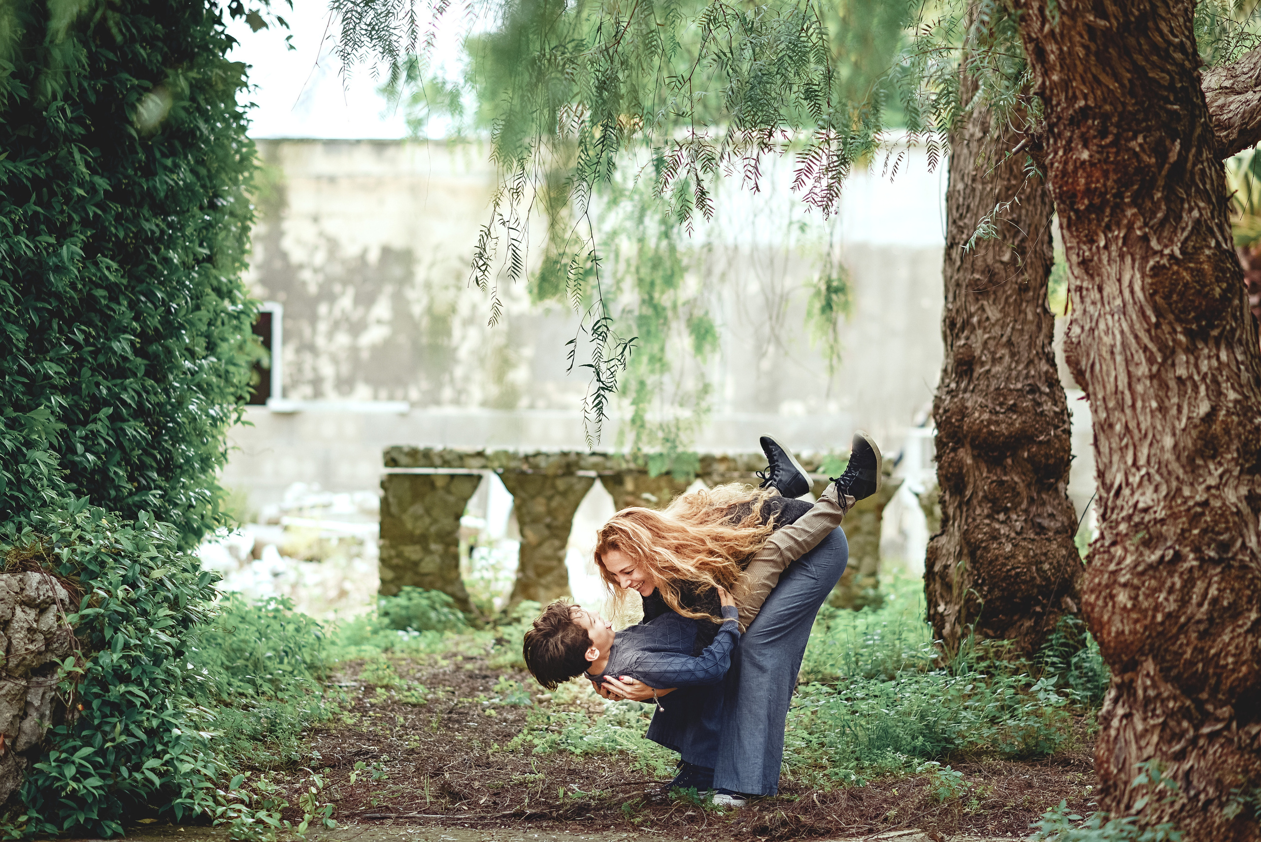 ROSSELA CON I FIGLI A CASA SUA