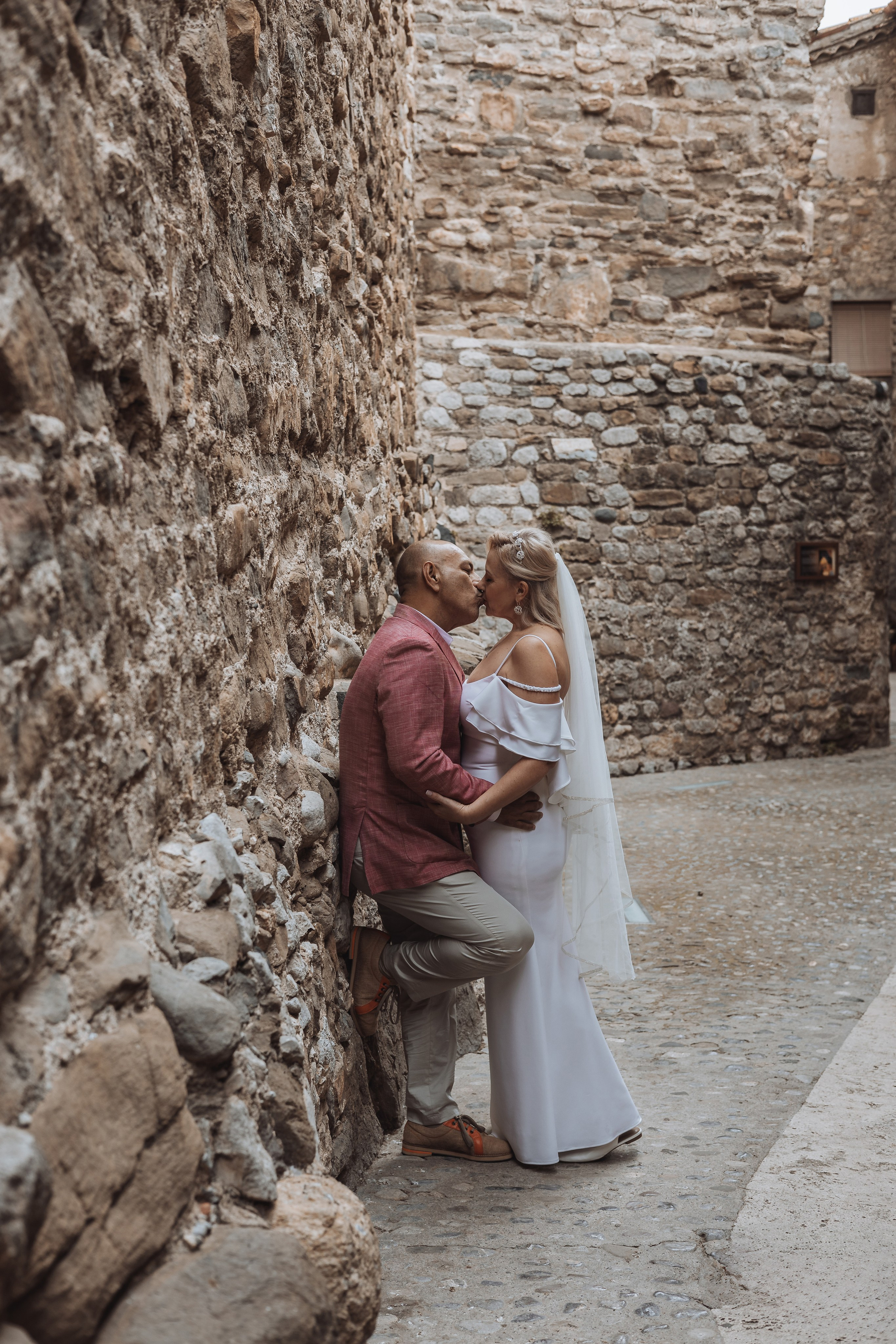 Albina+Kevin, 07.10.2024, Besalú. Fotógrafa de bodas en Cataluña