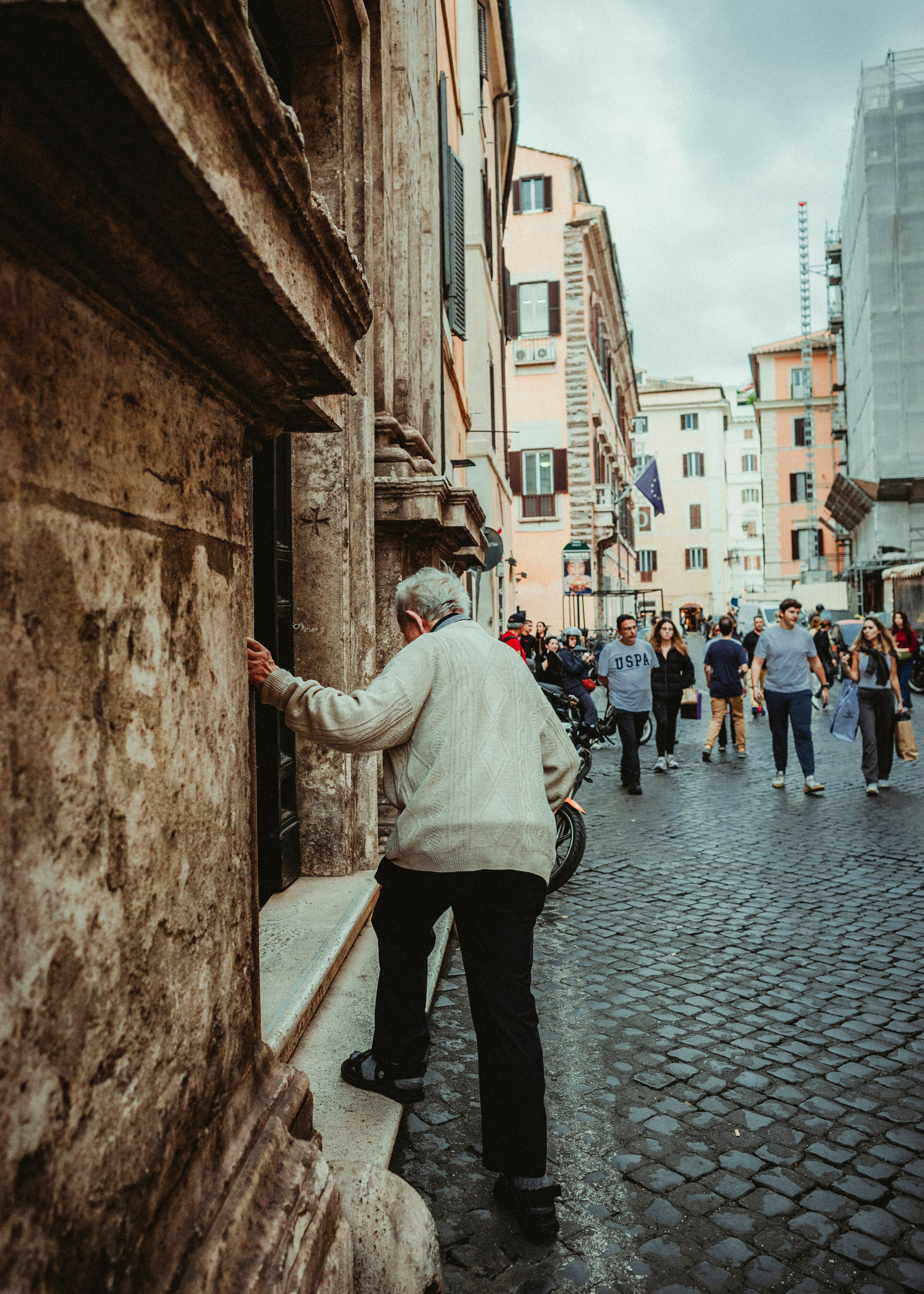 Street. Federico Anglano
