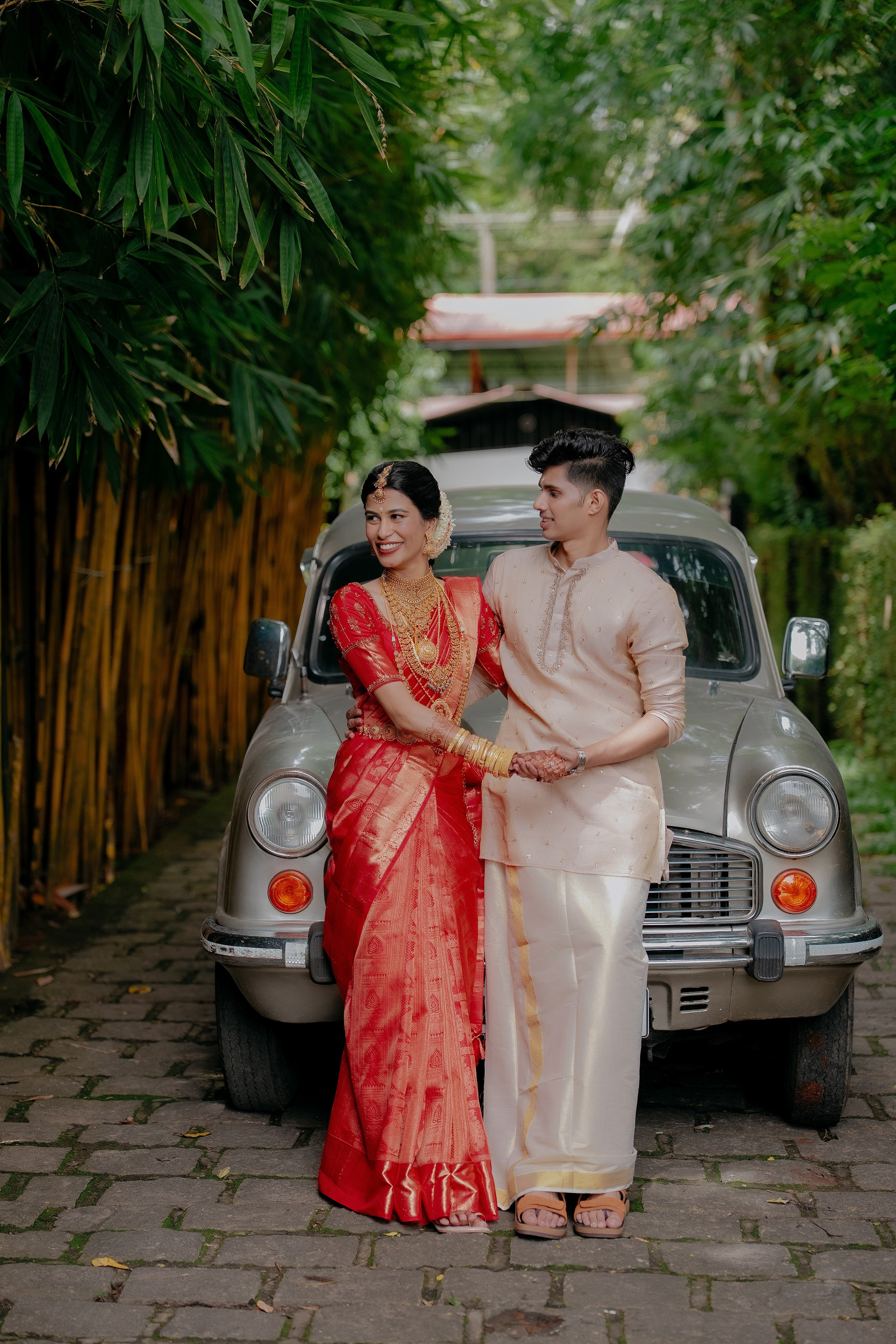 A Lovers Lyrical! ft. Athira & Abhilash. Fine art Wedding Photographers in India & Canada