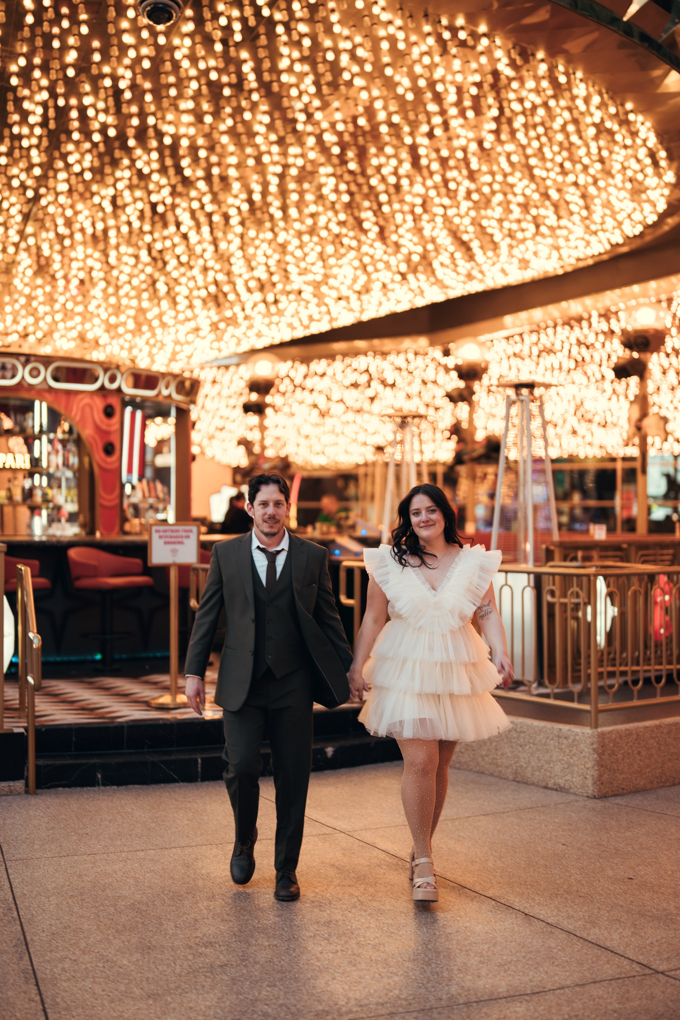 Grace&Jesse. Wedding & elopement photographer Viktoriya Kravtsov. Las Vegas