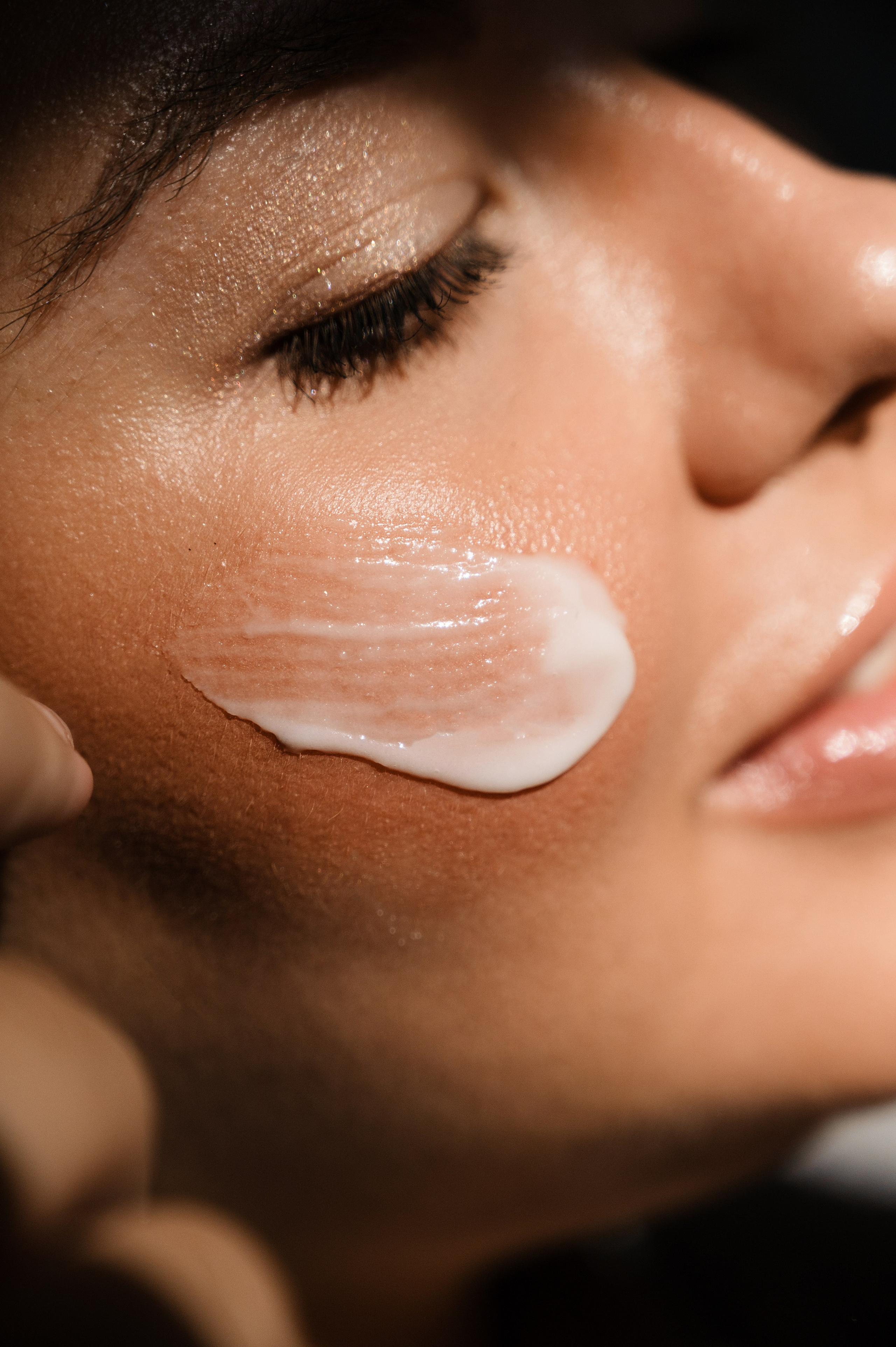 Skin&Care beauty shop. ANNA-MARIA PHOTO CONTENT CREATOR — фотограф, эстет, художник и визуальный эксперт в Instagram, работающий в Праге