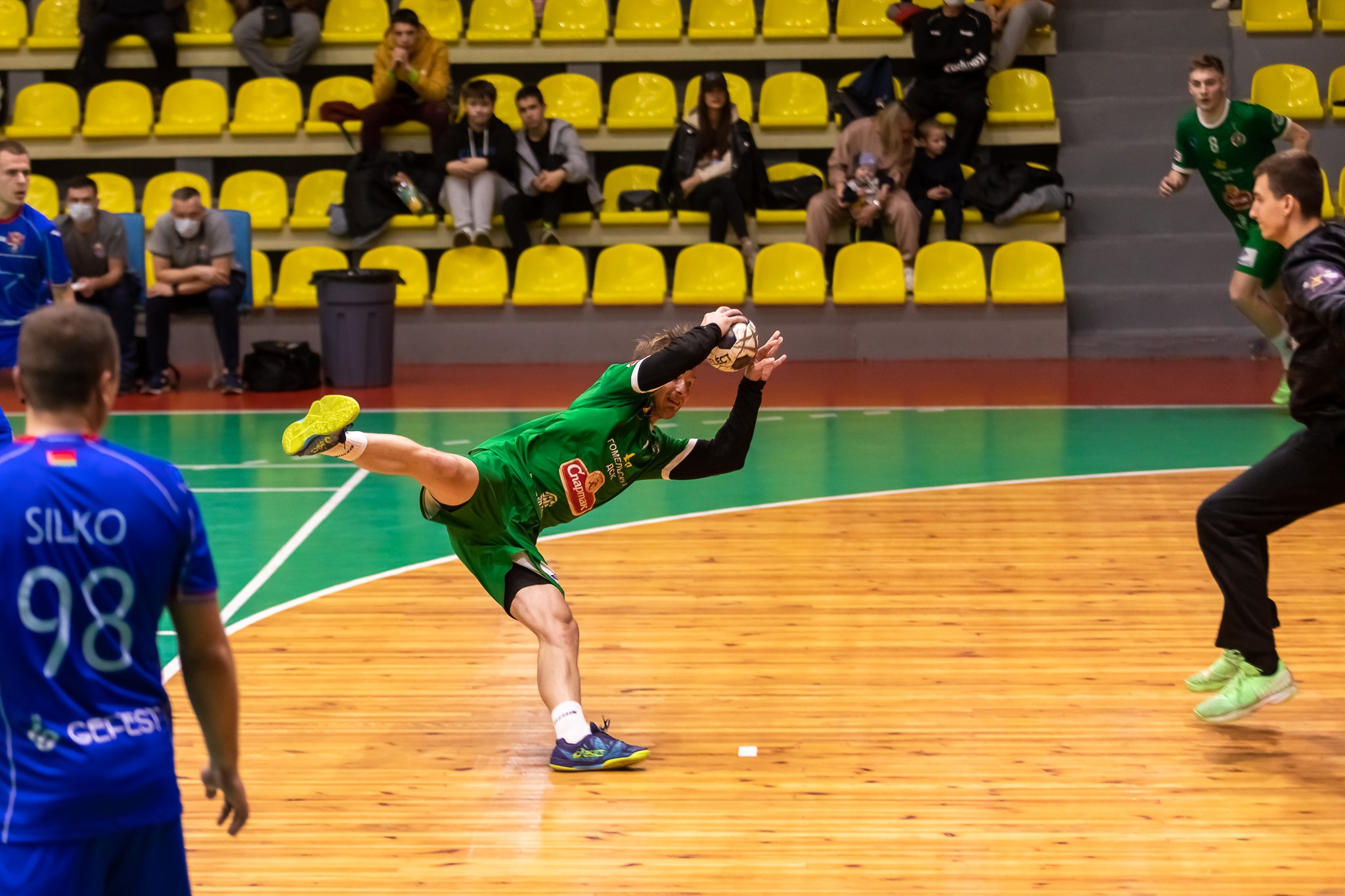 Спортивные фоторепортажи с гандбольных матчей