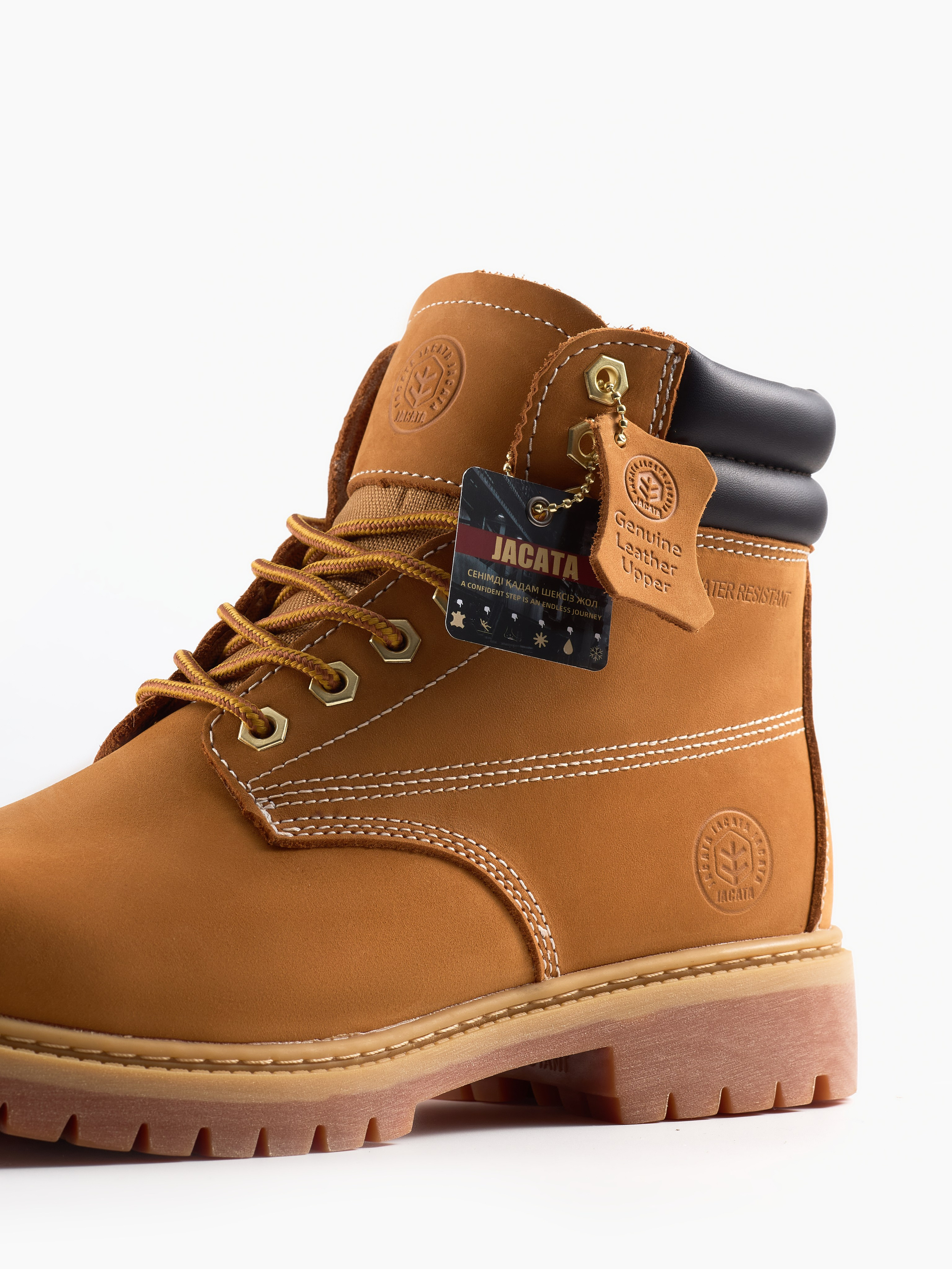 Обувь. Предметная фотосъемка в Алматы. Студия фото и видео съемки товаров