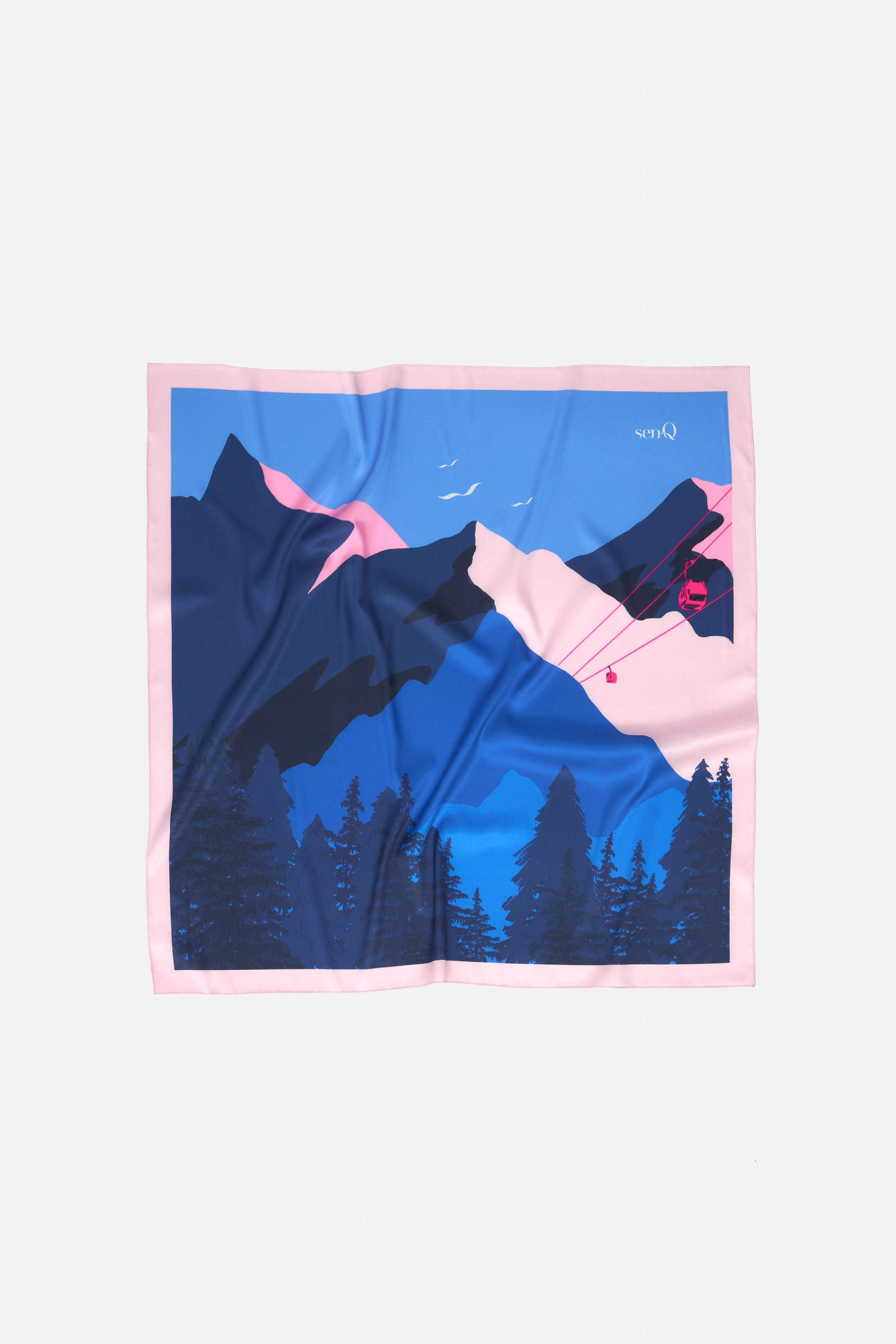 Головные уборы. Предметная фотосъемка в Алматы. Студия фото и видео съемки товаров