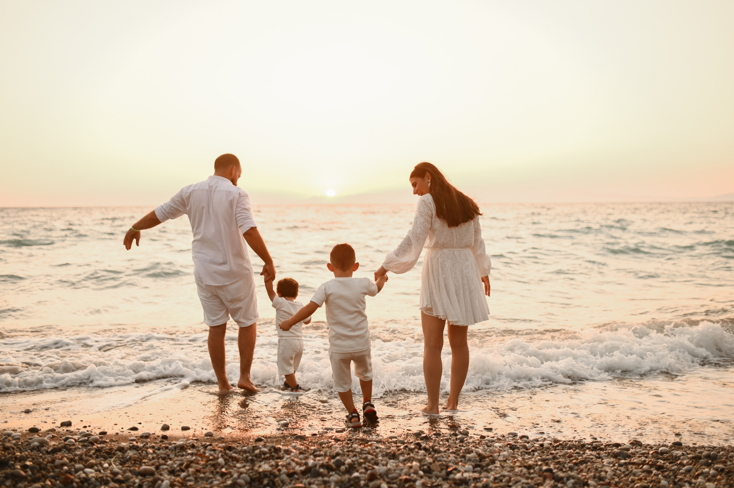 Φωτογράφιση για τα πρώτα γενέθλια με θέμα το κύκνο. Φωτογράφος νεογέννητων στη Ρόδο. Φωτογράφιση εγκυμοσύνης