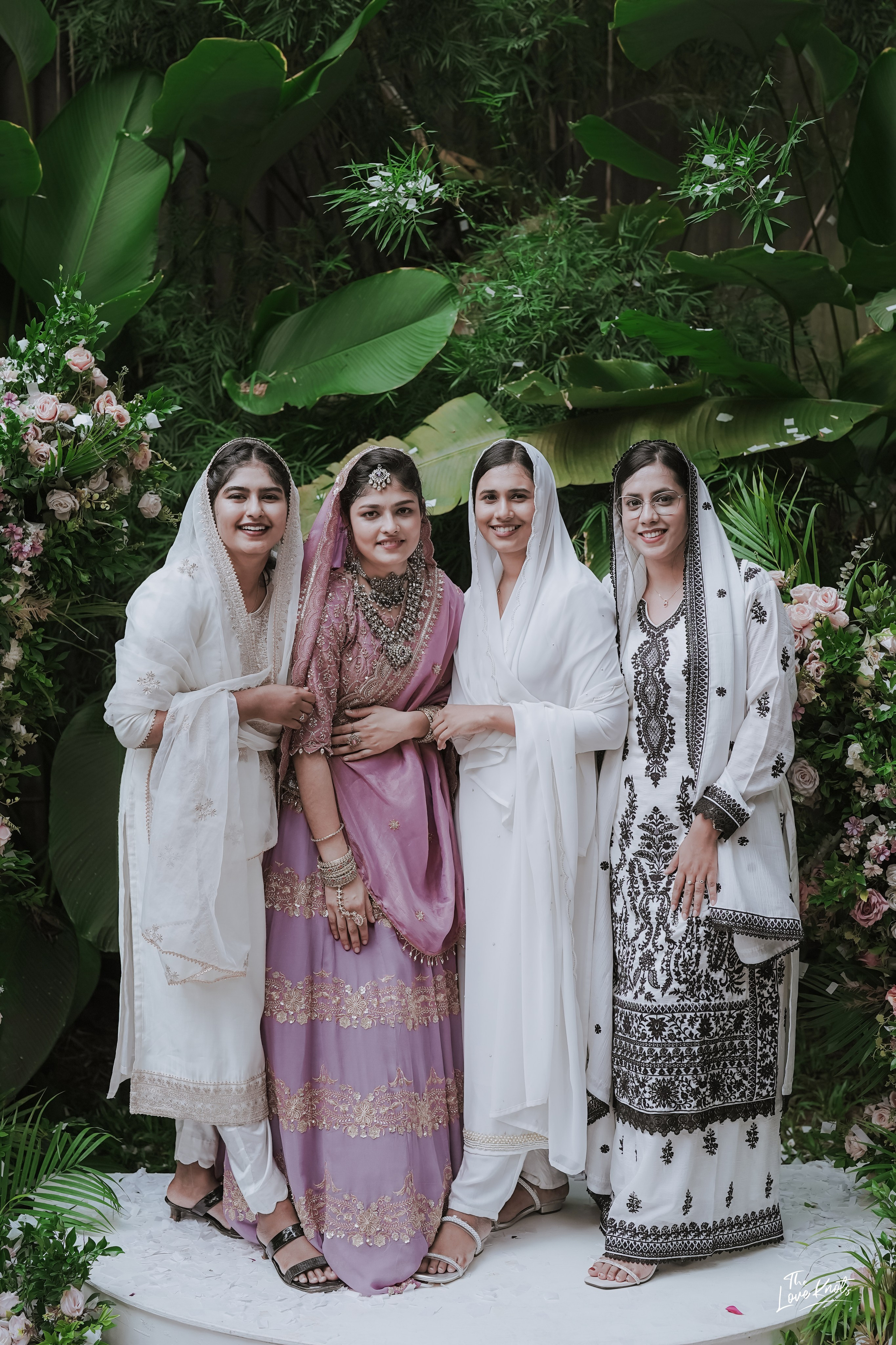 SHIBIL / RISLA. Theloveknots