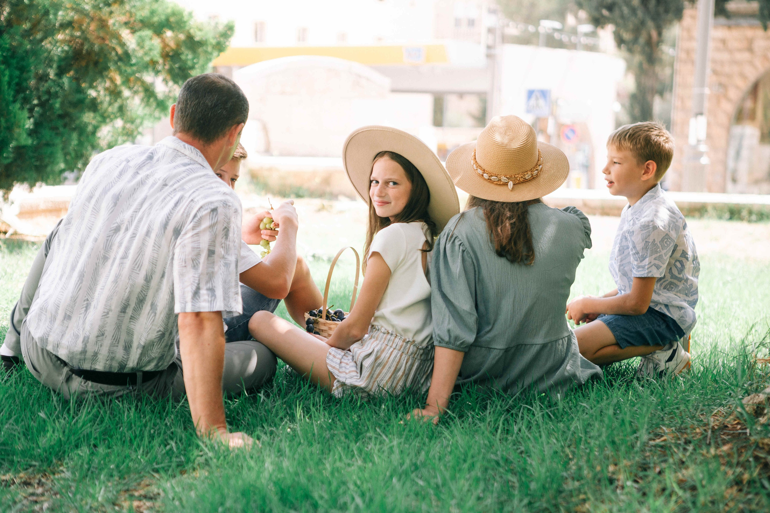 PHOTO SESSION WITH PARENTS. Https://shi-photo.com/
