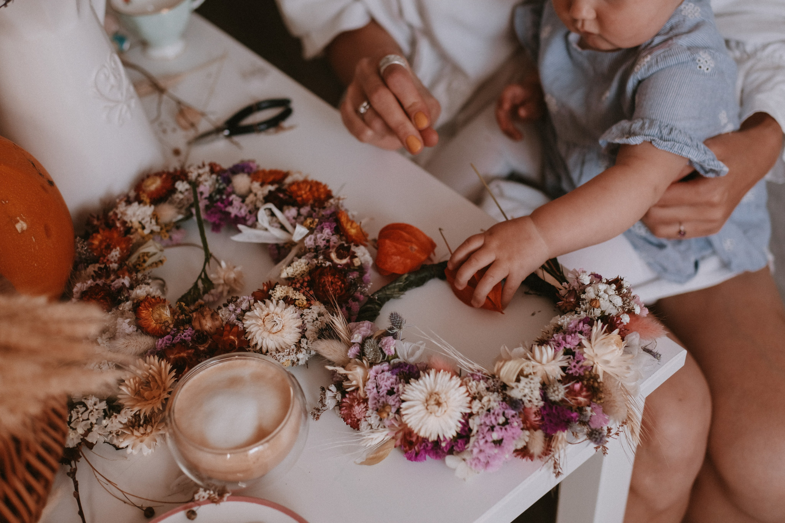 Floral Wreaths. Lens Captures Life