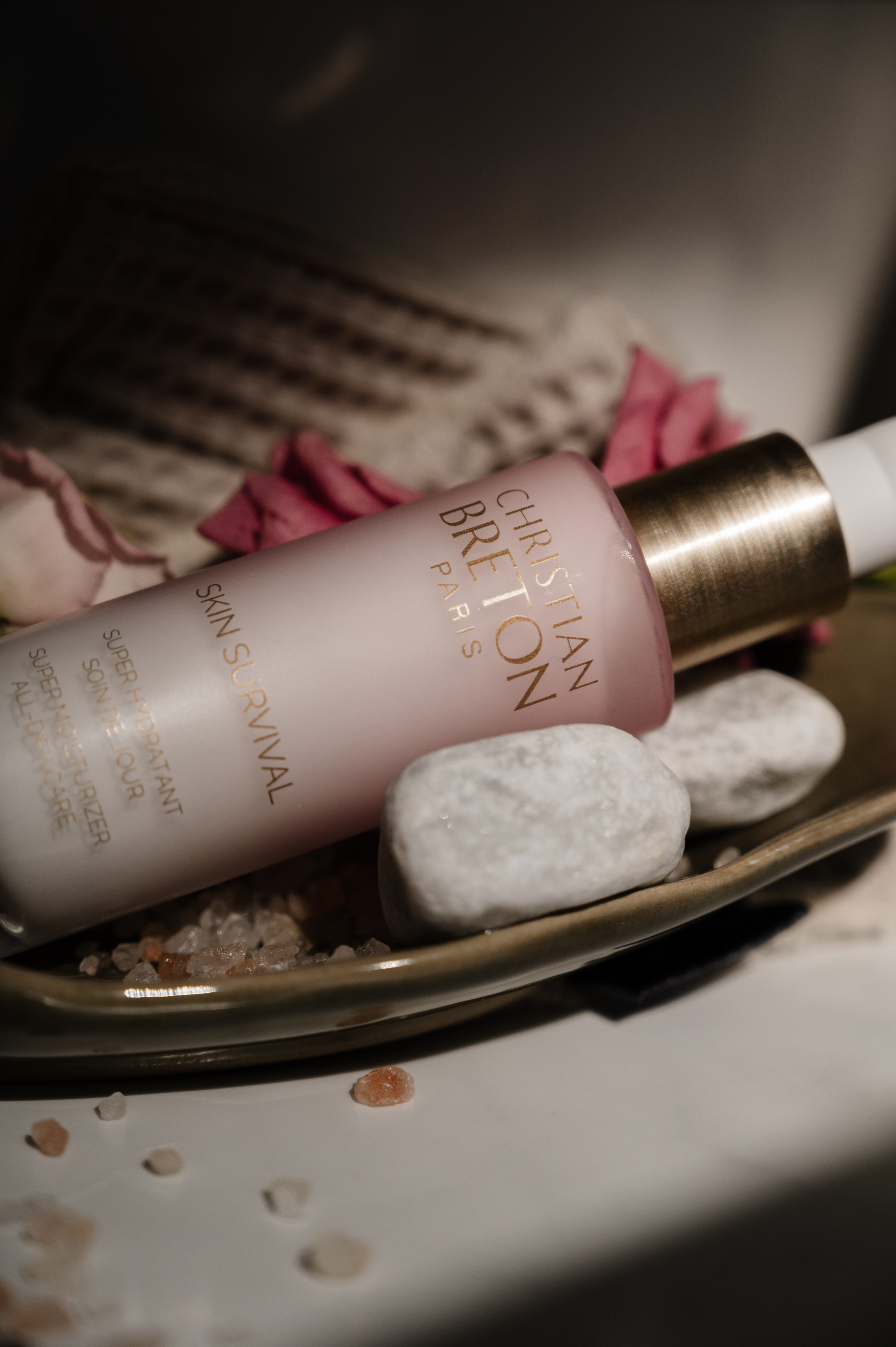 Skin&Care beauty shop. ANNA-MARIA PHOTO CONTENT CREATOR — фотограф, эстет, художник и визуальный эксперт в Instagram, работающий в Праге