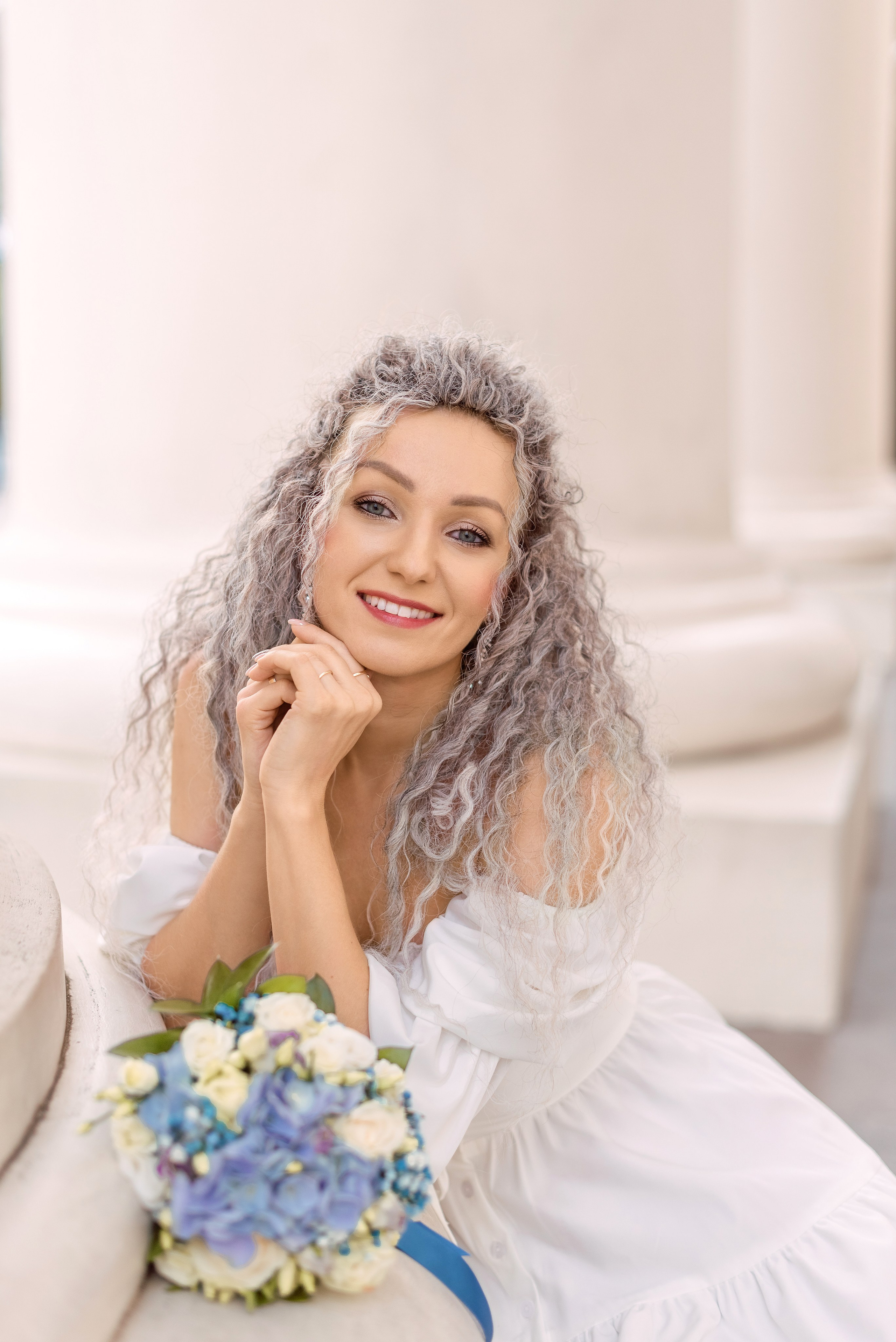 Свадебная прогулка по значимым местам Вильнюса. Семейный фотограф и фотограф новорожденных в Вильнюсе Ирина Беленкевич