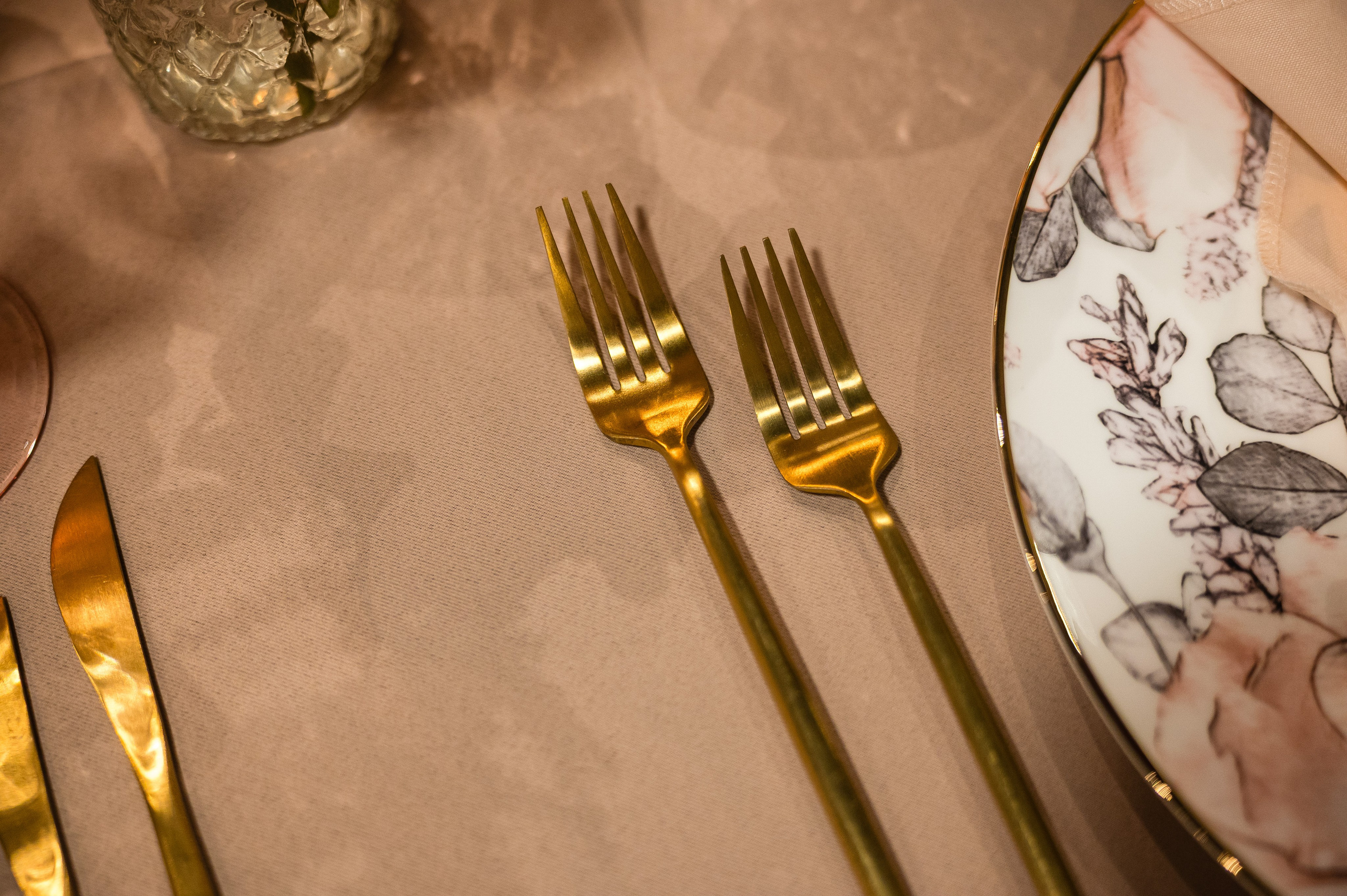 Decor Restaurant. Andrei Samuel – Fotograf București | Evenimente, Studio, Imobiliare, Produs