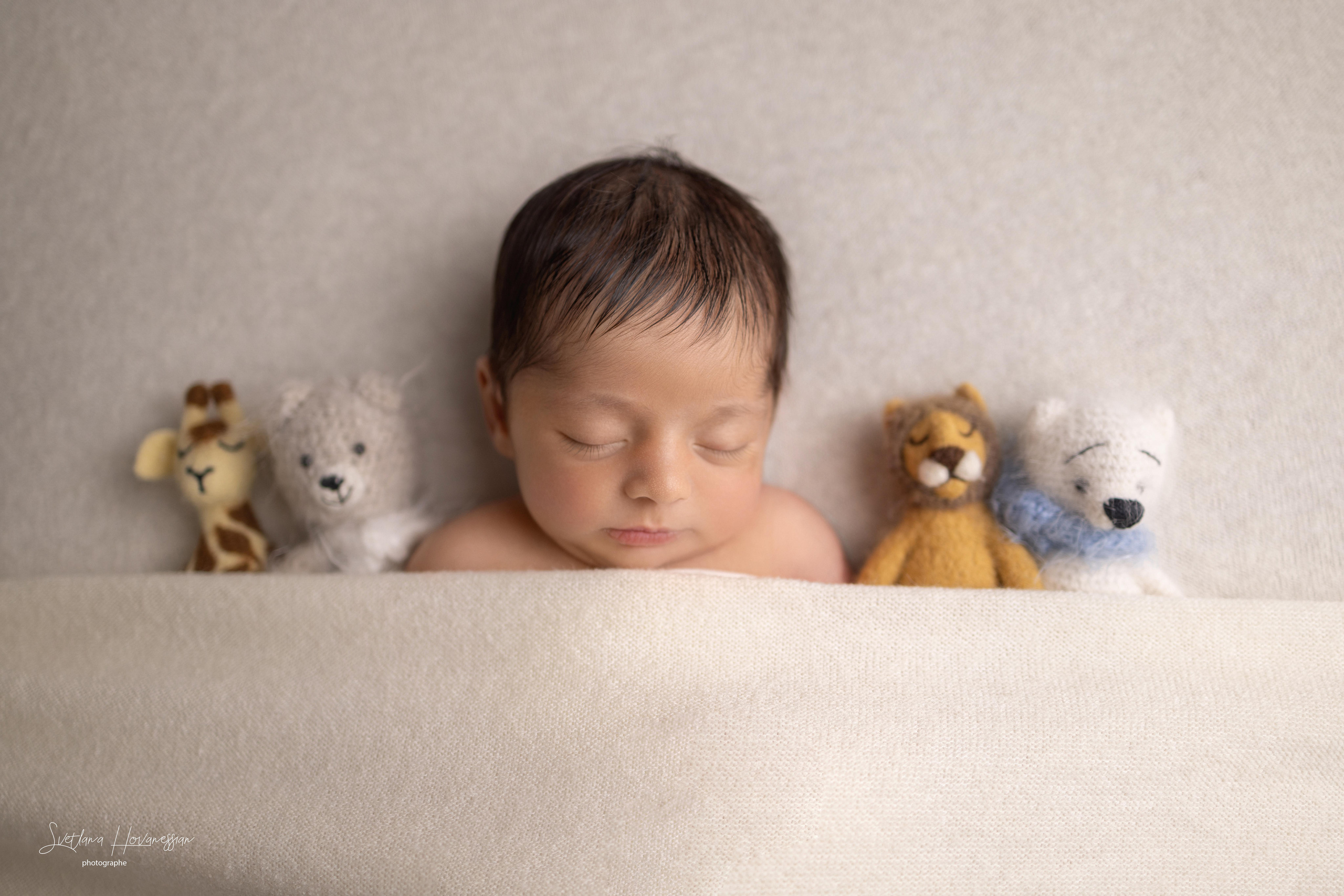 NOUVEAU-NE. Photographe professionelle spécialisée dans la photographie de grosses