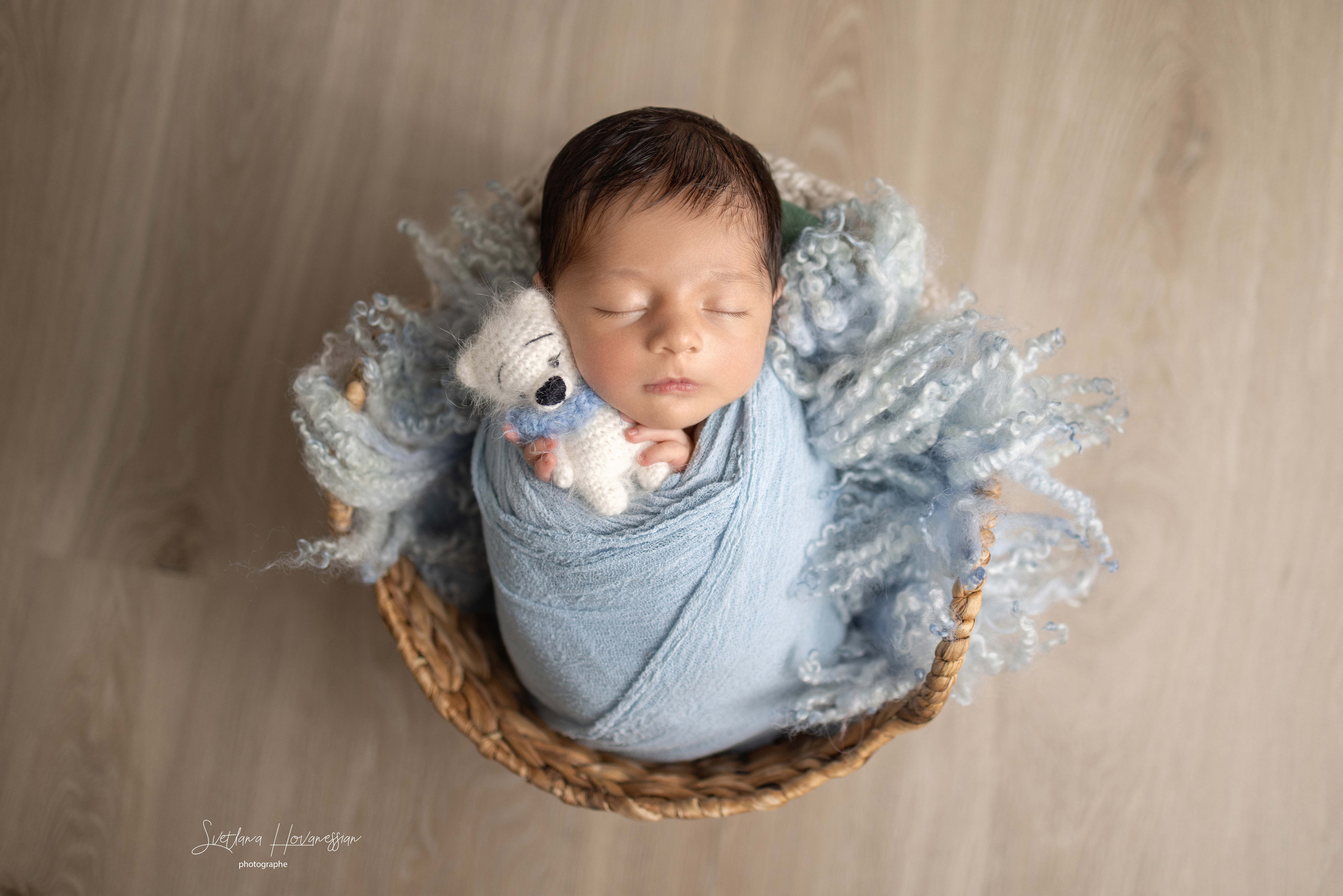 NOUVEAU-NE. Photographe professionelle spécialisée dans la photographie de grosses