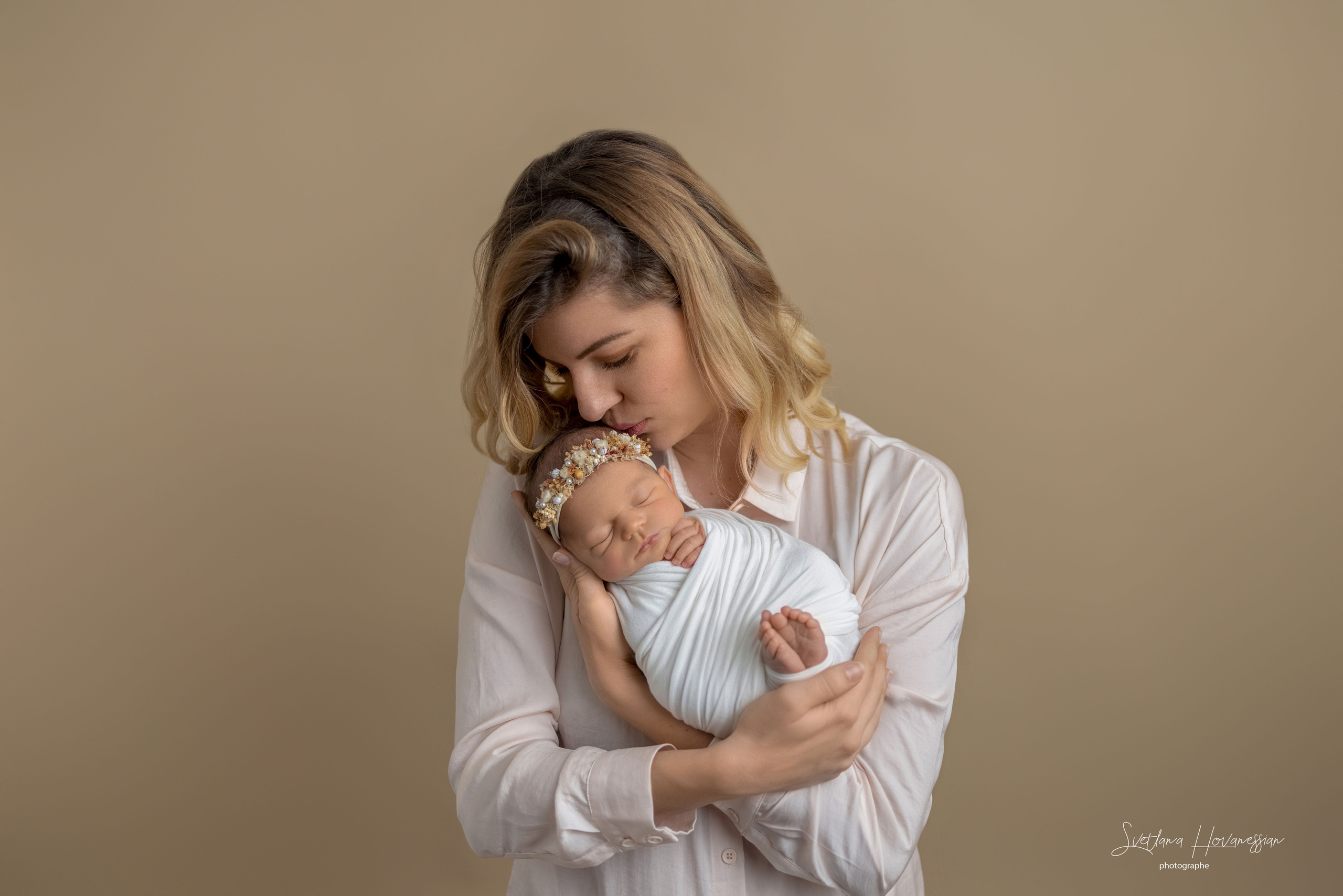 NOUVEAU-NE. Photographe professionelle spécialisée dans la photographie de grosses