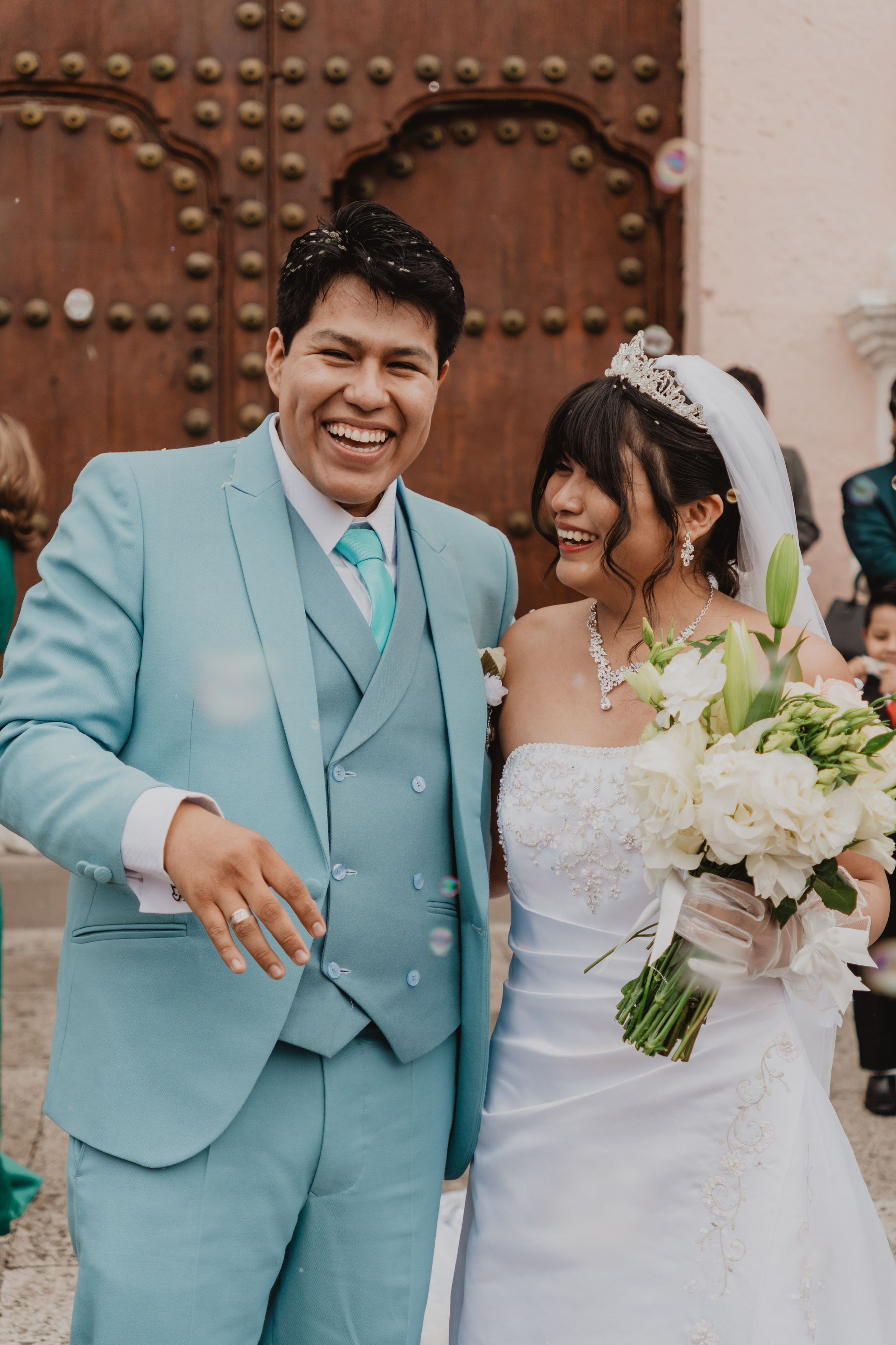 STEISY + EMMANUEL | BODA RELIGIOSA. Studio KVTA | Fotografía y Video de Bodas en Arequipa