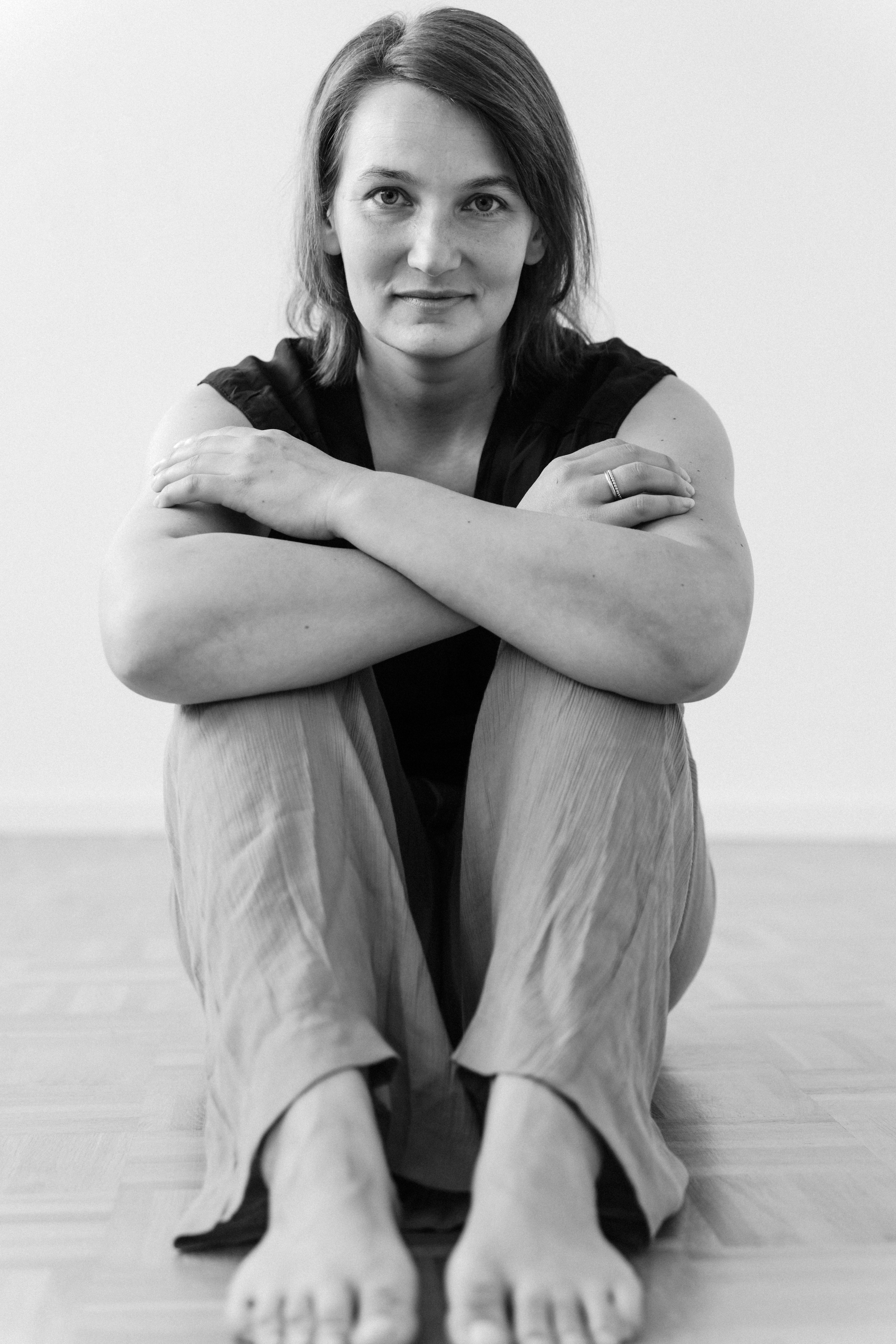 Schwarz-Weiß Portraits der besonderen Art. Schwarz-weiß Fotografie in Münster. Fotografin Viktoria Roschen