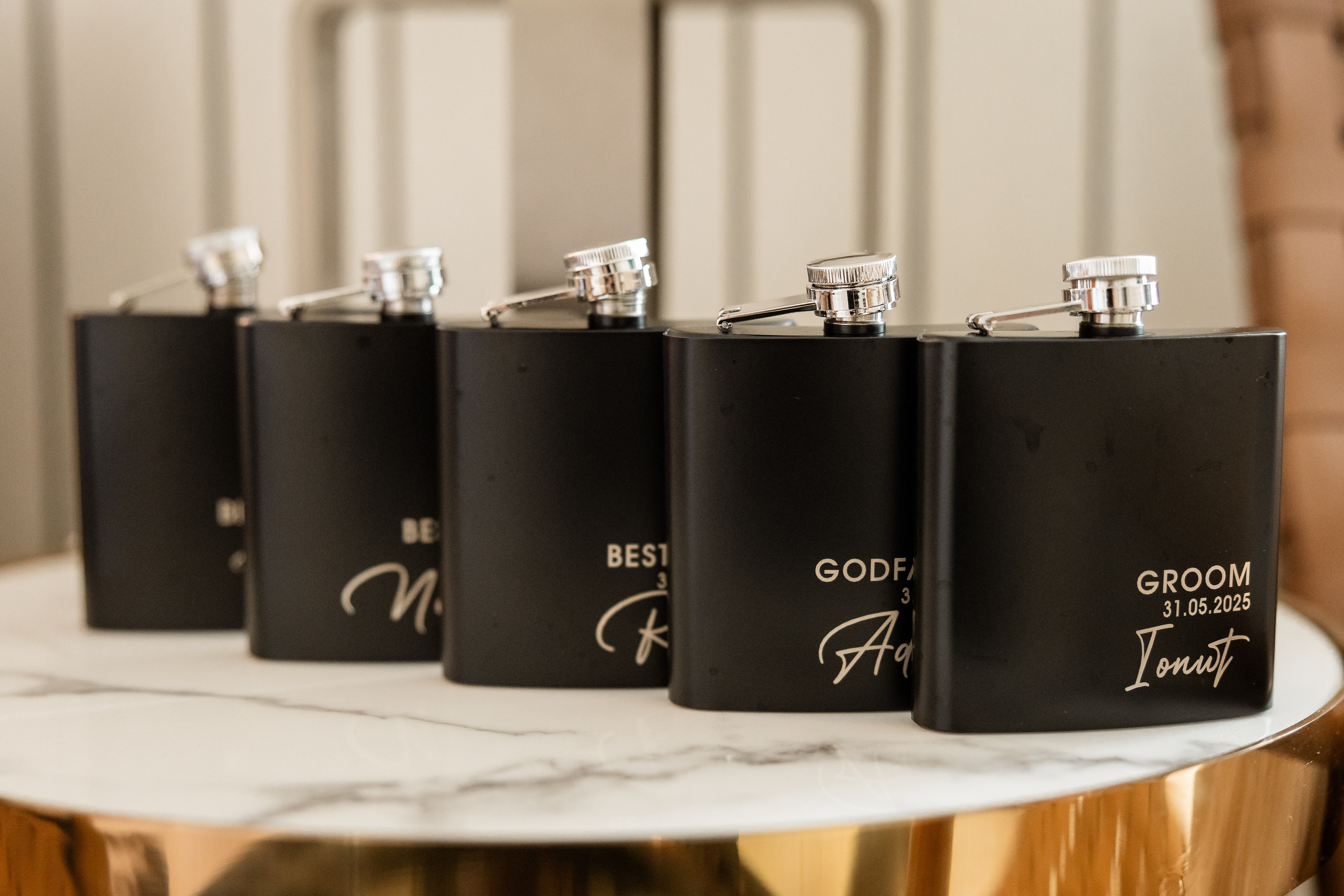 Adriana & Ionel. Home