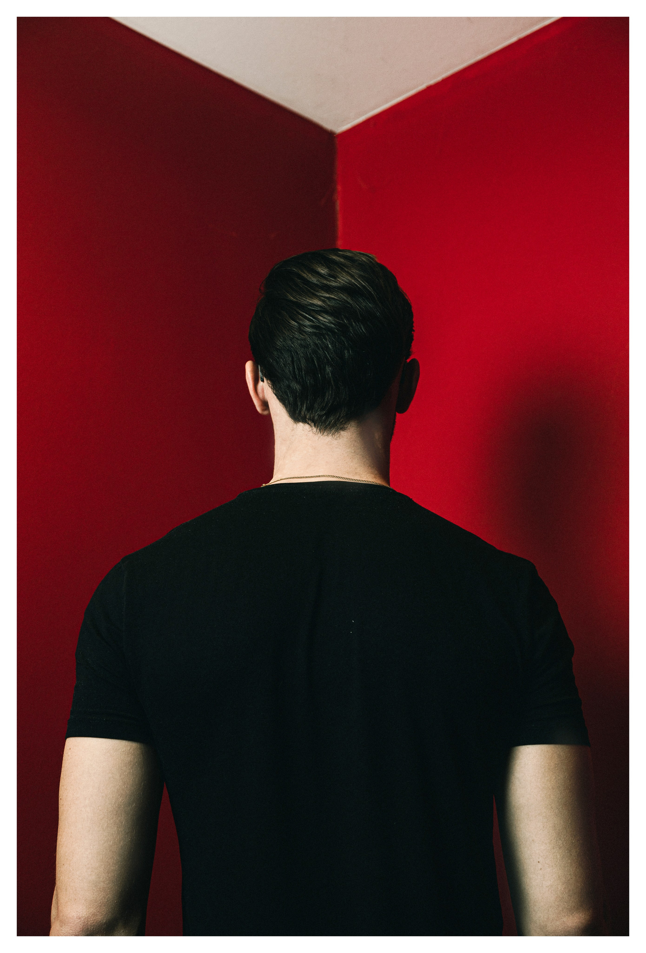 Portraitfotografie für Männer in Salzburg | Alice Silvera. Kreative Portraitfotografie in Salzburg | Alice Silvera