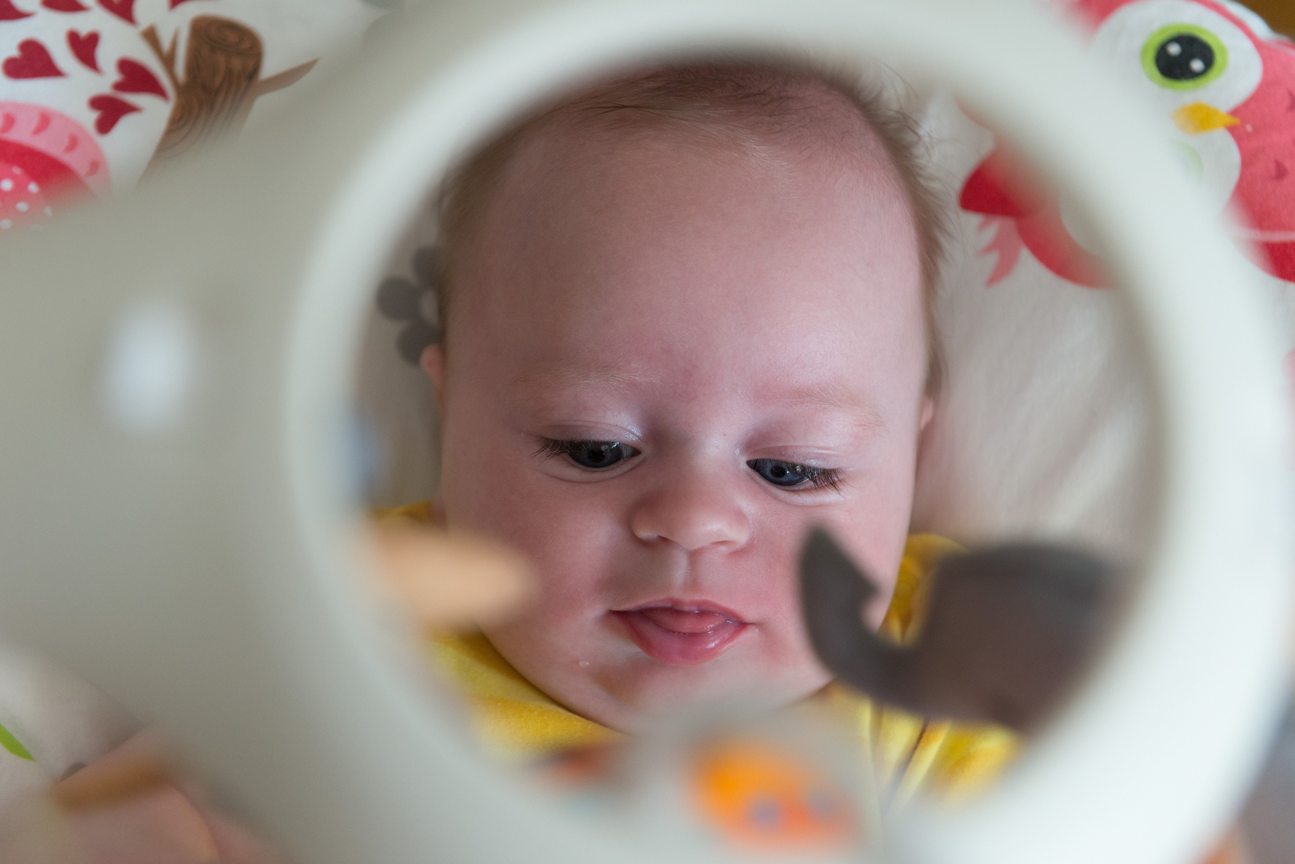 Christening photographer, photo session at home, baby photos, professional baptism photographer Bucharest, family photo session, baby photo session, baptism photos at home, baby preparation photos, baby baptism, baptism customs, baptism photographer, baptism photo offer, professional photographer Bucharest, baptism.