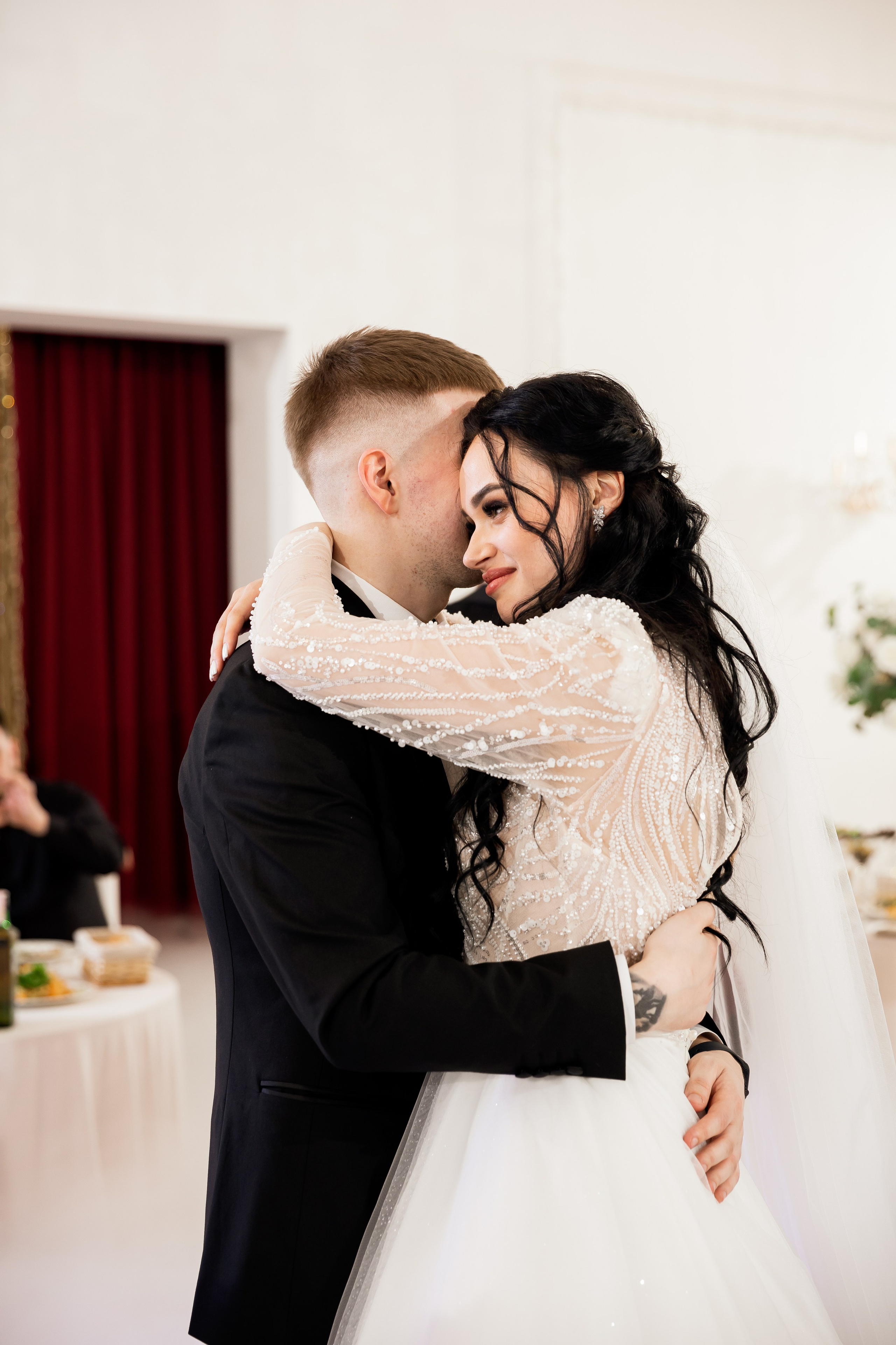 Irina Ermak Hudson Valley wedding photographer. Irina Ermak wedding photographer in New York