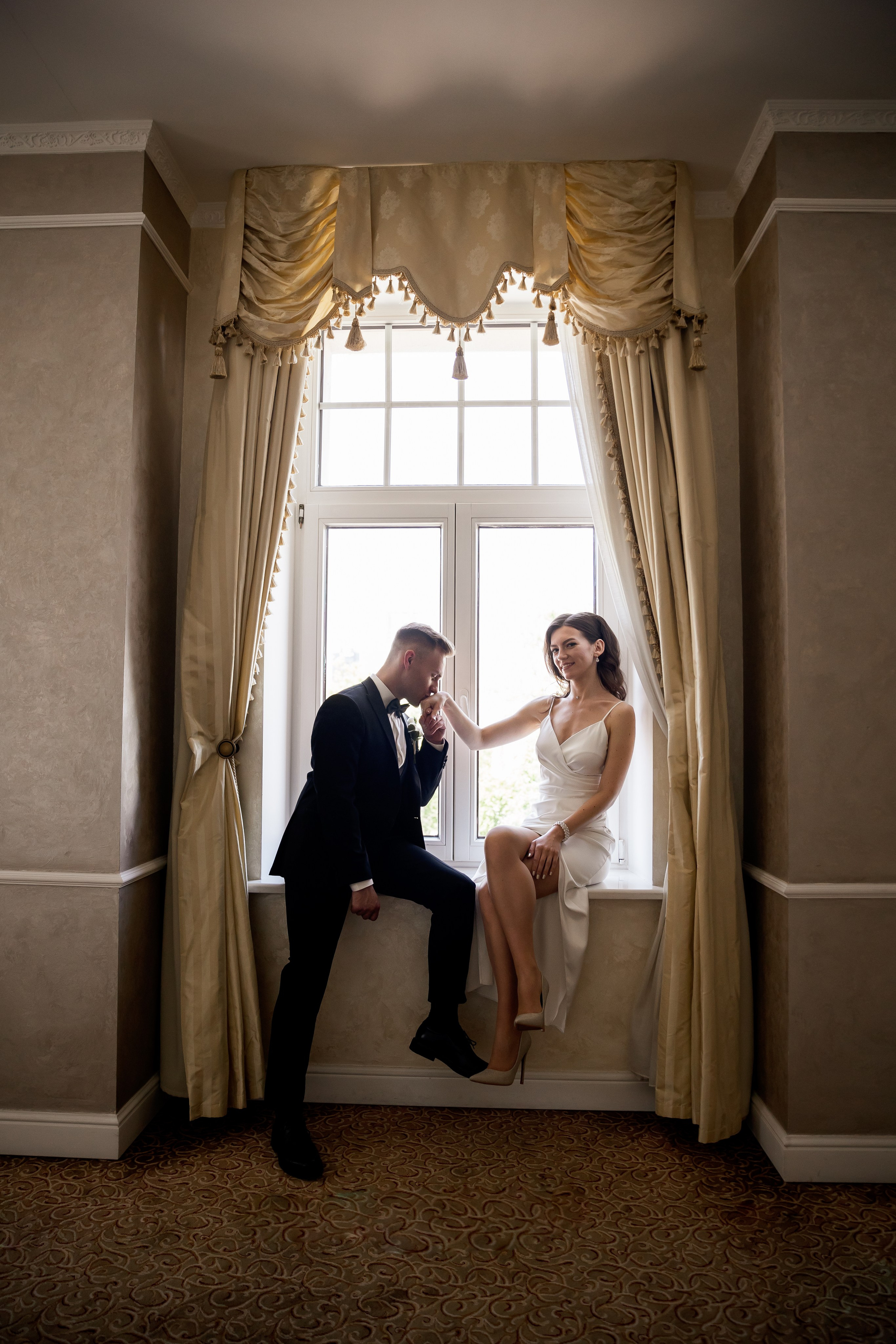 Irina Ermak couple photography NY. Irina Ermak wedding photographer in New York