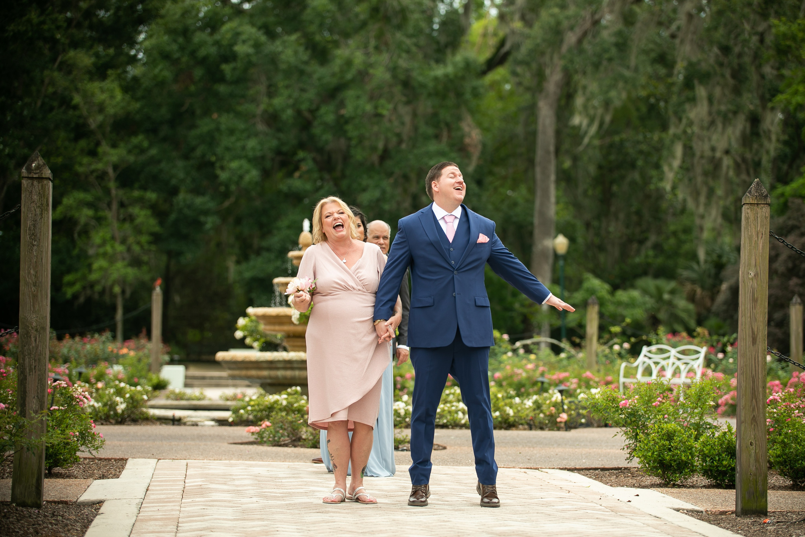 Wedding in The Lue Gardens intimate wedding photography. Lana Photography — Wedding & Family Photographer in Florida & Beyond