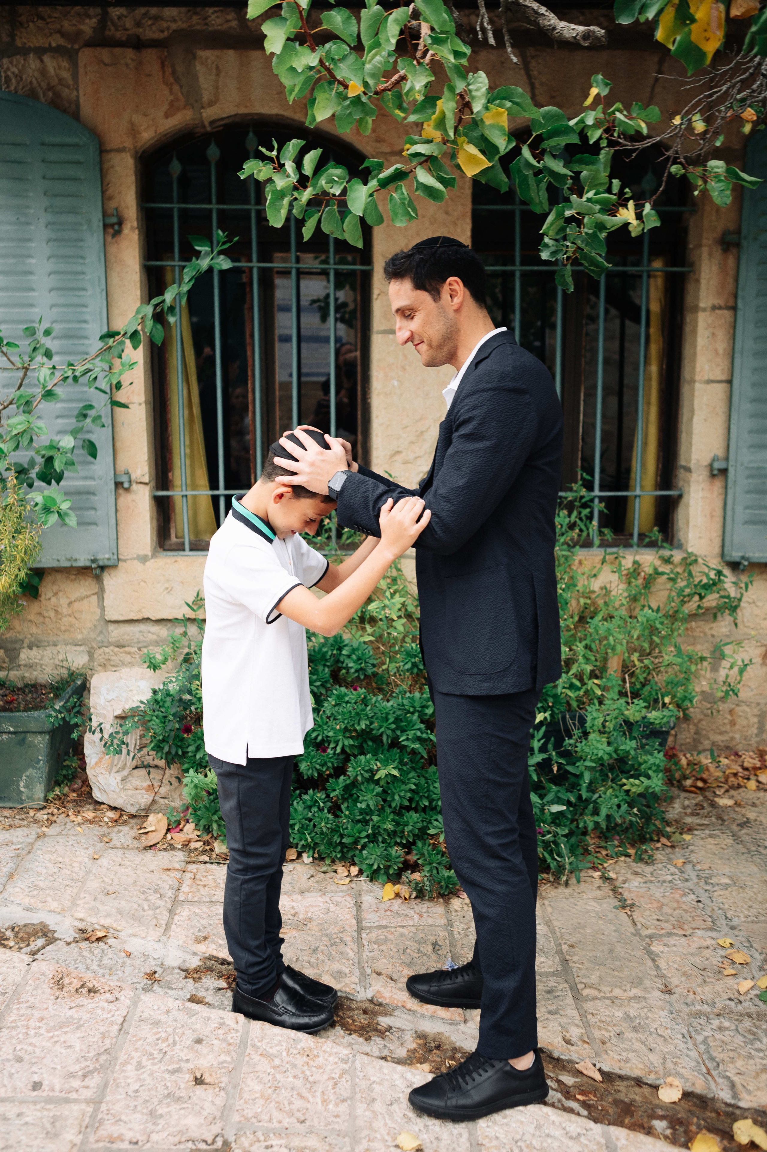 BIG FAMILY IN YAMIN MOSHE. Https://shi-photo.com/