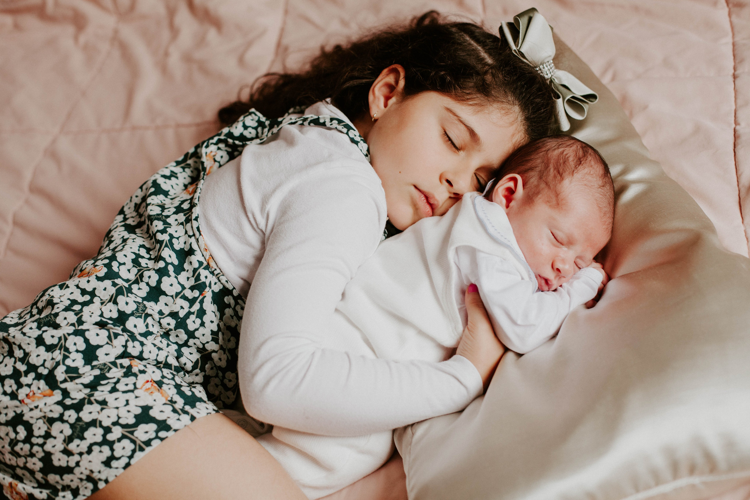 Bebê em casa. Fotógrafa de família