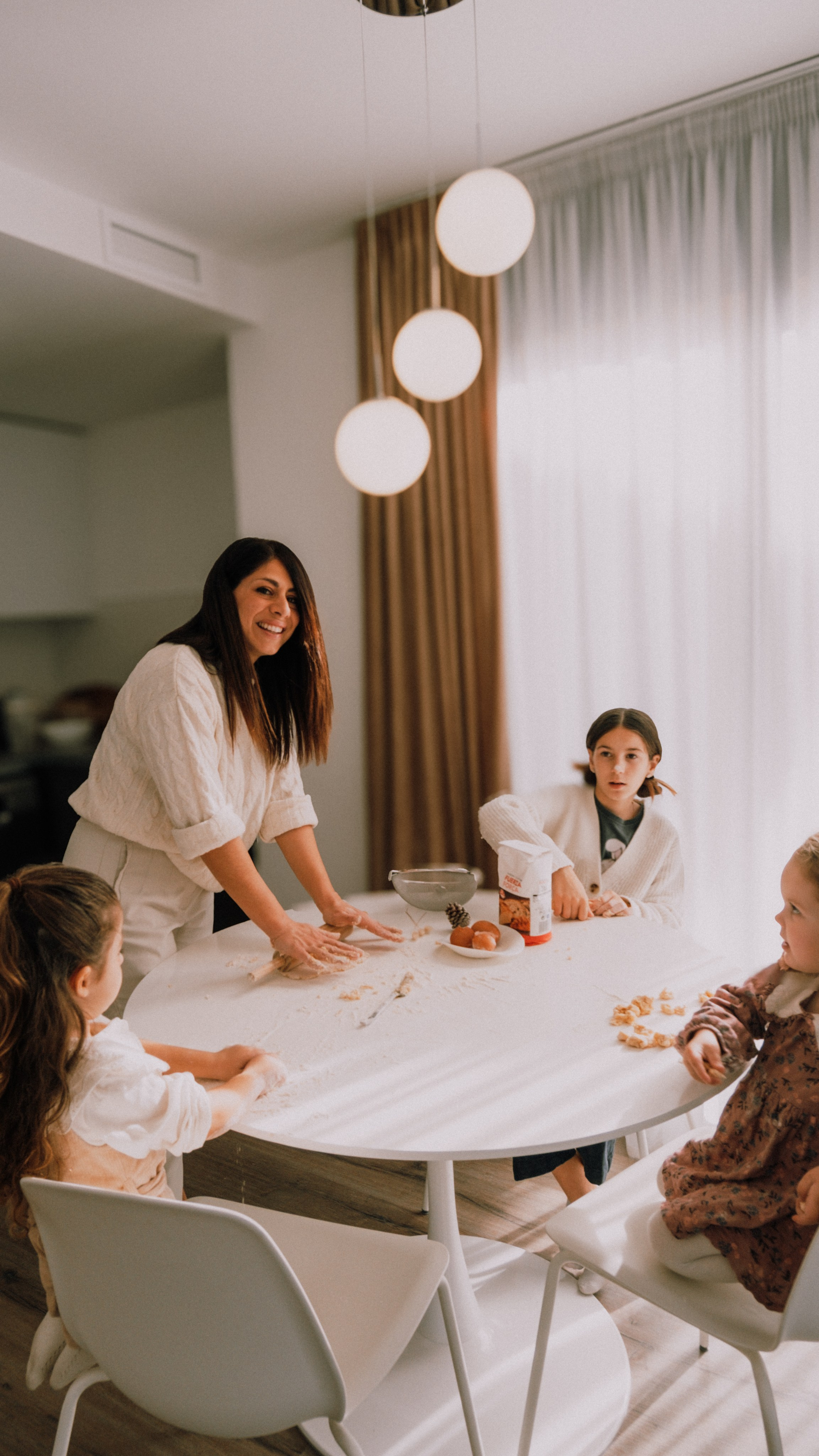 Clase magistral de cocina de pasta. Fotografía profesional en Calafell - Elena Medvedeva