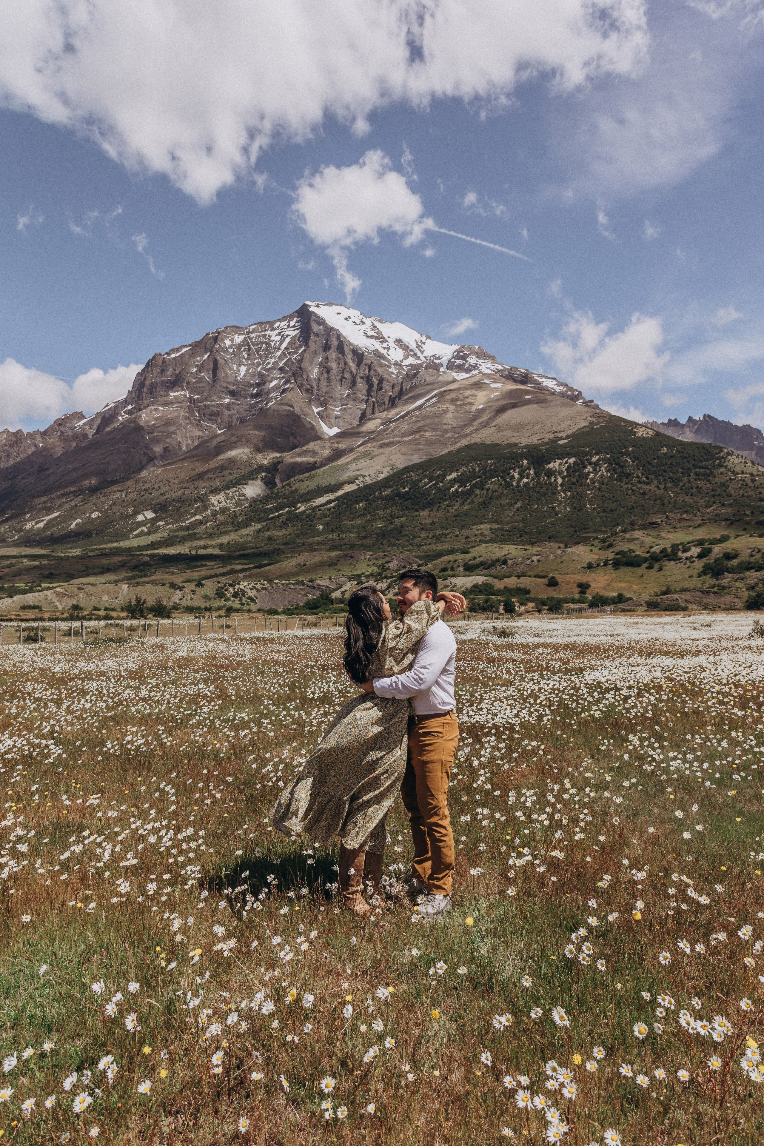T+C. Elopement in Patagonia. Fotógrafa familiar Santiago y Chile Anna Almazova