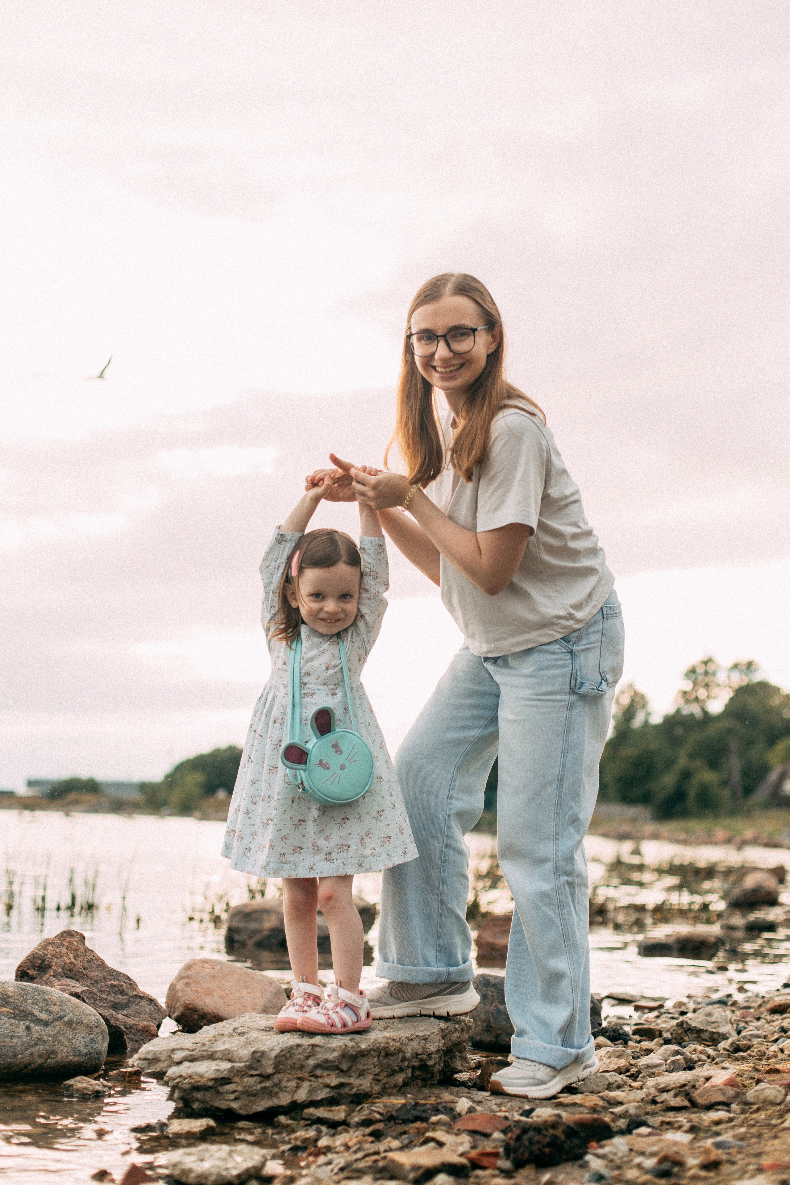 Арина, Сережа, Ника и Артем. Главная