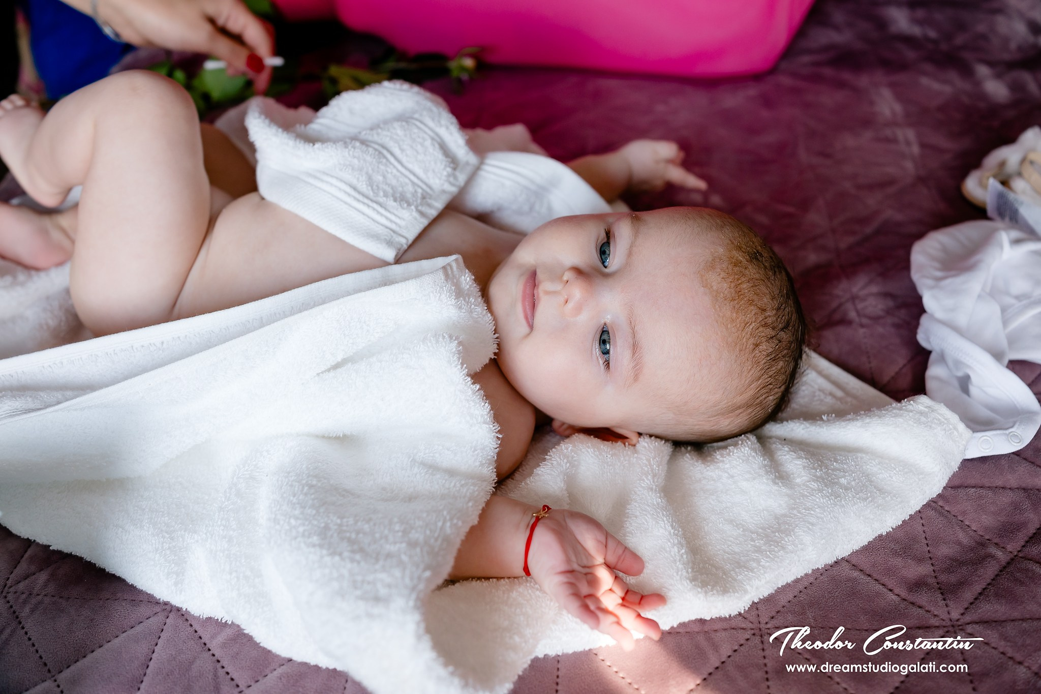 Botez. Dream Studio Galați – ședințe foto profesionale pentru familie, portrete și evenimente