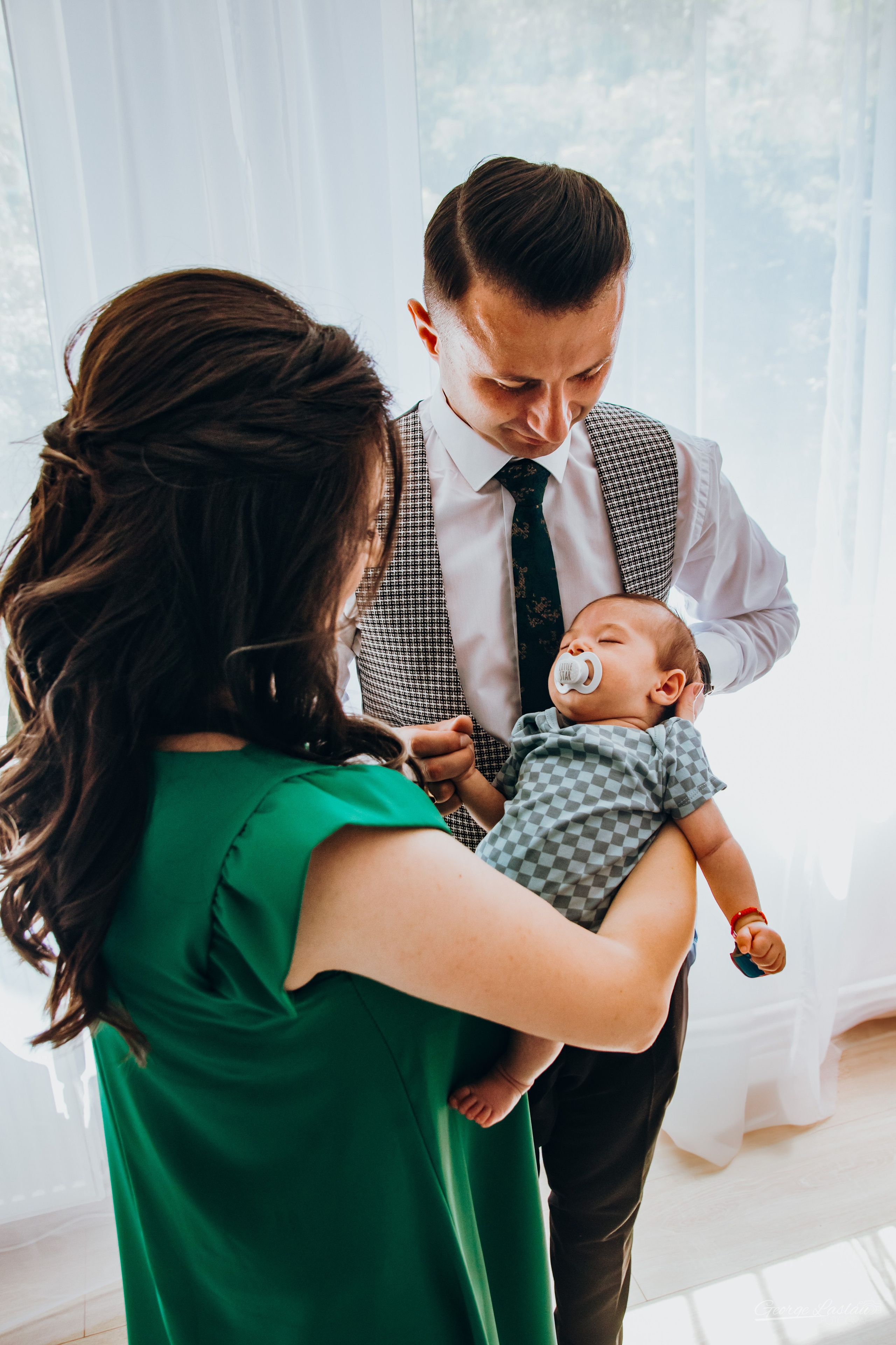 Eric Cristian. George Laslău Fotograf — ❤️ Eu nu fotografiez — eu imortalizez sentimente reale 📷