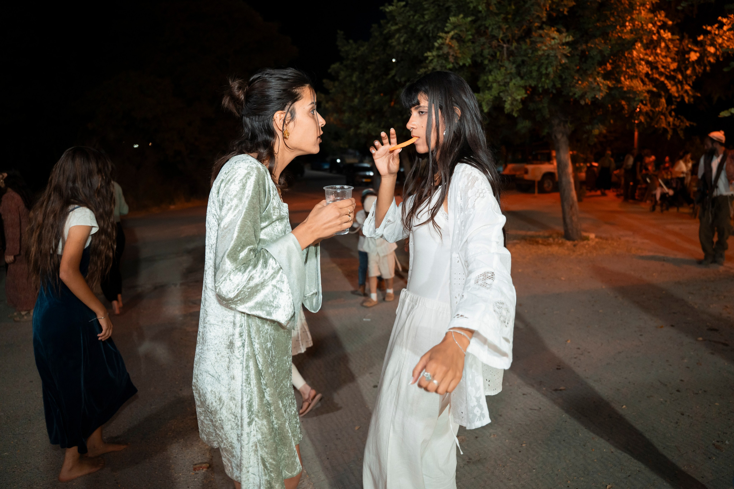 עדן ושלהבת. יוסף מזרחי צילום חתונה, ברית וזוגיות. צלם מקצועי שאוהב להוציא אתכם הכי יפים ברגעים הכי מרגשים