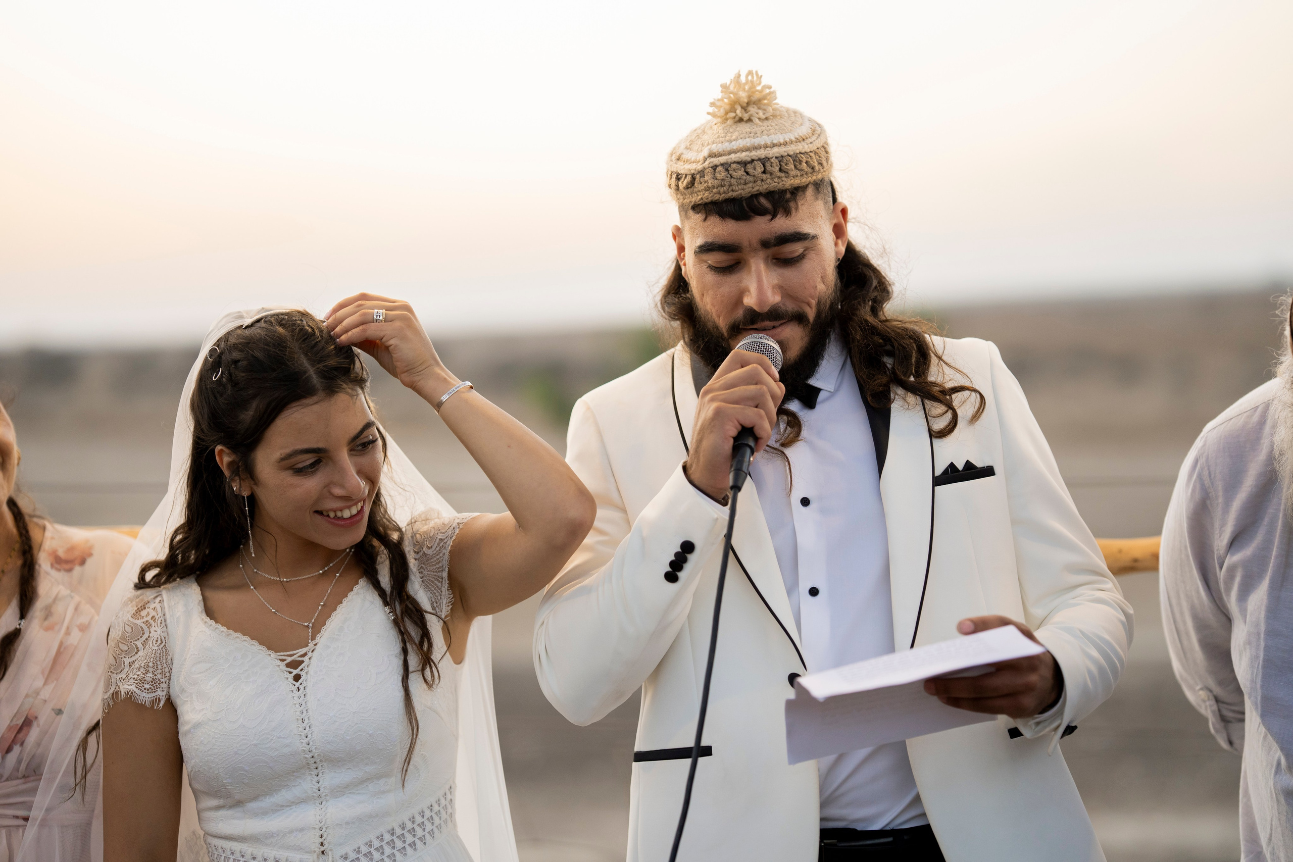 אביה ואחיה. יוסף מזרחי צילום חתונה, ברית וזוגיות. צלם מקצועי שאוהב להוציא אתכם הכי יפים ברגעים הכי מרגשים