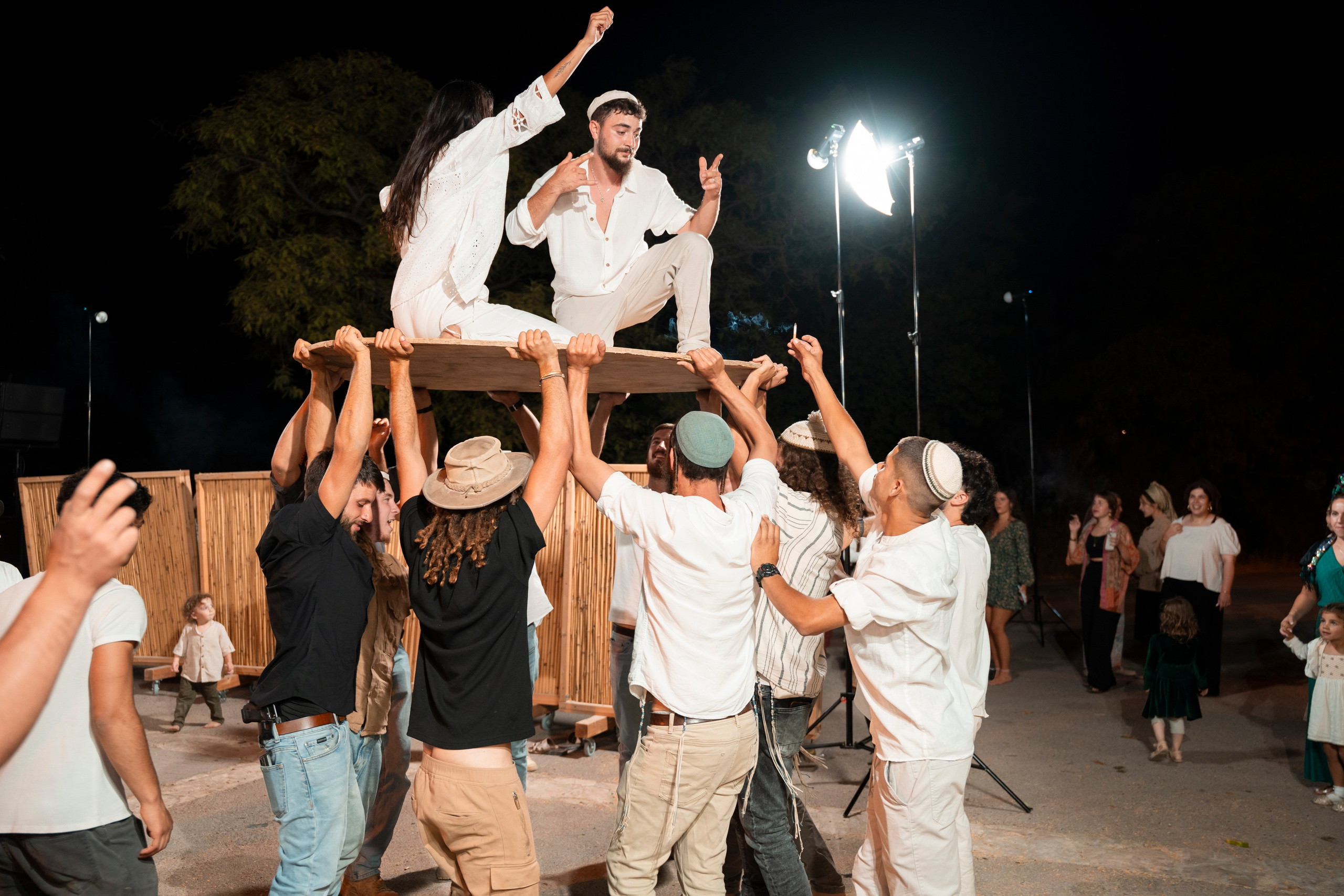 עדן ושלהבת. יוסף מזרחי צילום חתונה, ברית וזוגיות. צלם מקצועי שאוהב להוציא אתכם הכי יפים ברגעים הכי מרגשים